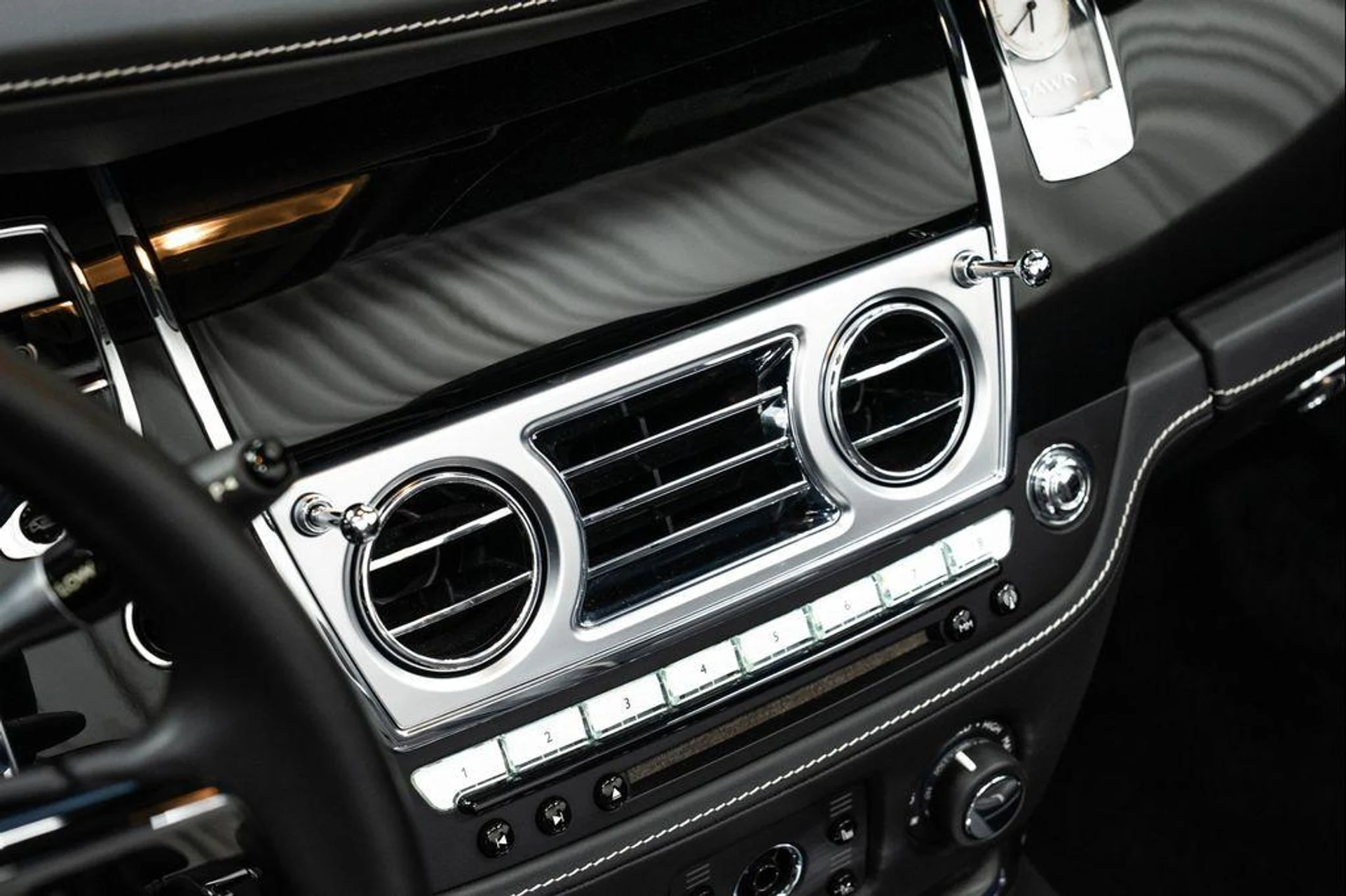 mph029_1692348991_WF_2yg_P_ZR_6_Cjw_Wg_Ht5_Vbk_W_R_Ruo_470e99a5fa