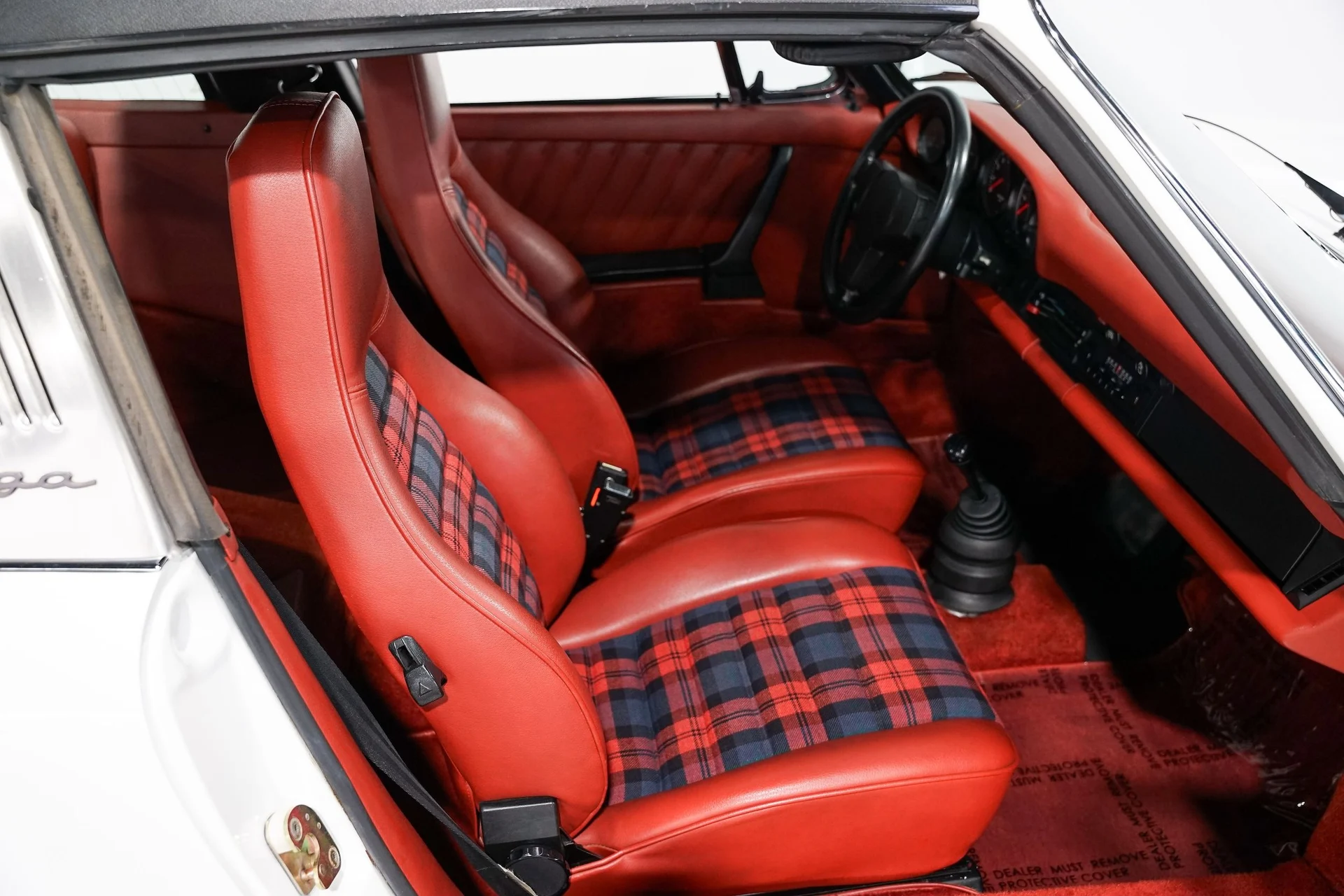 mph029_169725998_83b7a3965daff838628e7599098d81f5x_6e2217718a