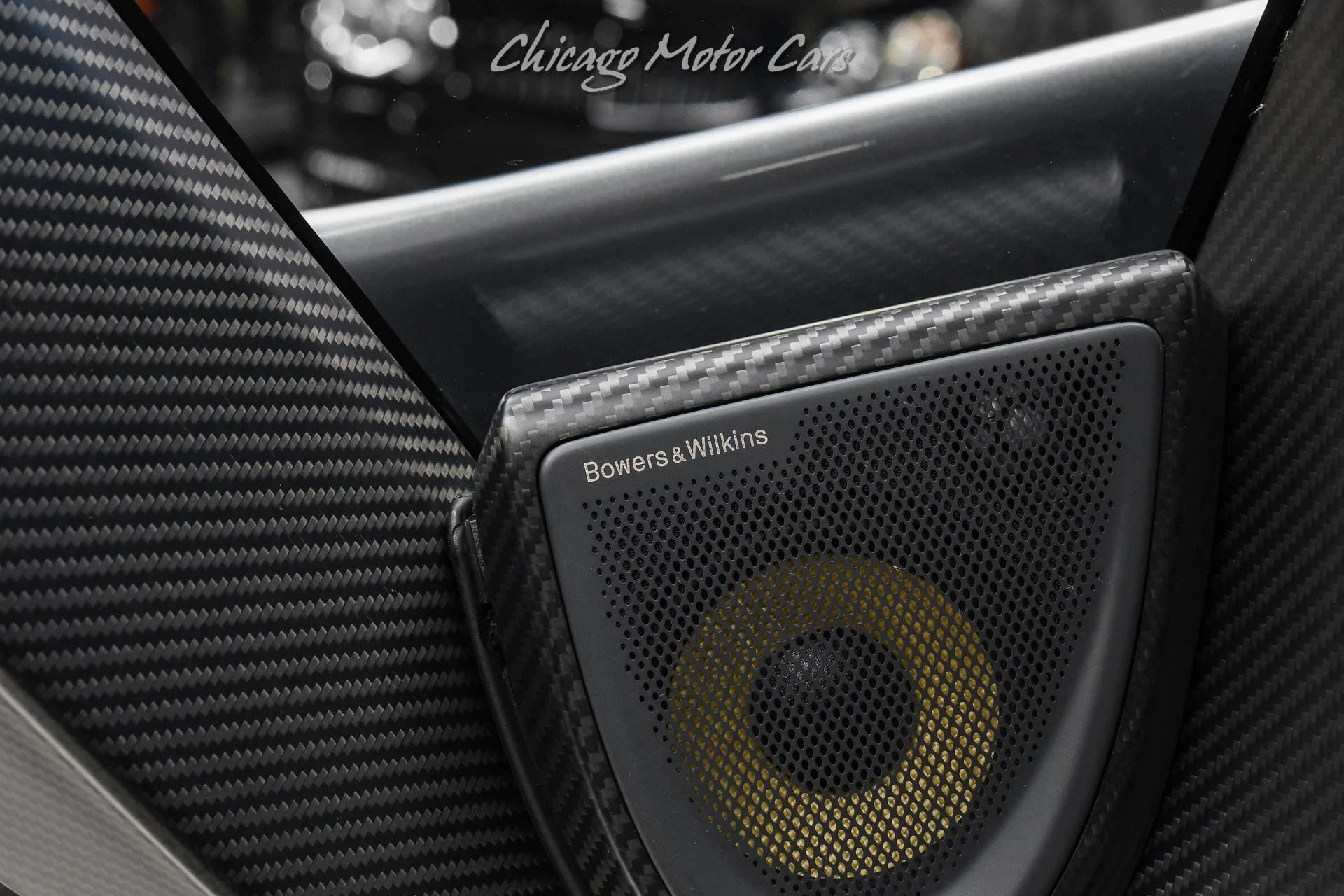 mph029_1697702027_12200_p30_l_523d41fc9e