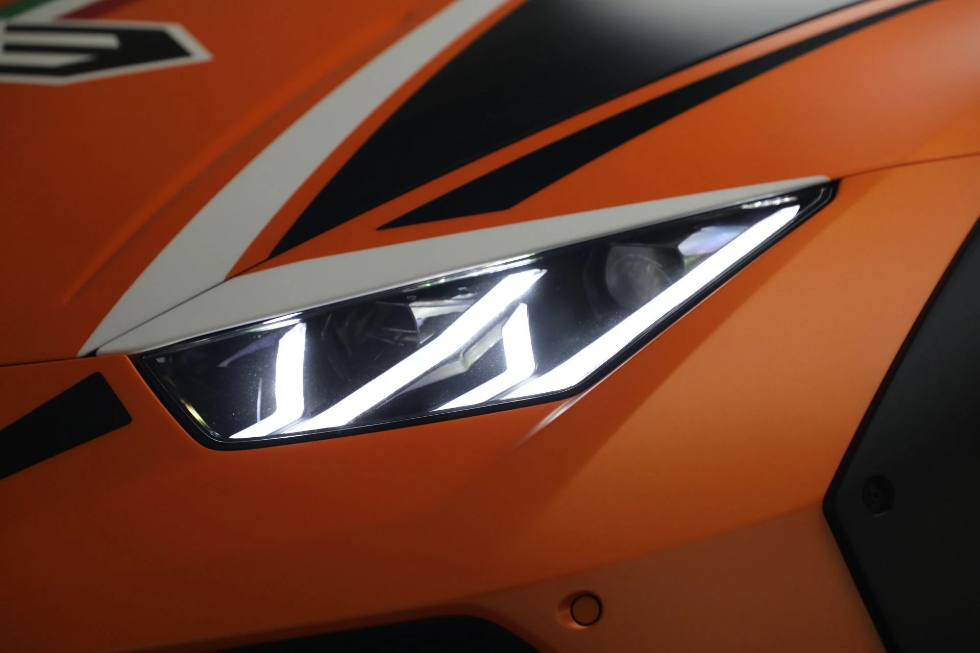 mph029_1698181778_Used_2024_Lamborghini_Huracan_Sterrato_1772051160_8ef79e2fc0