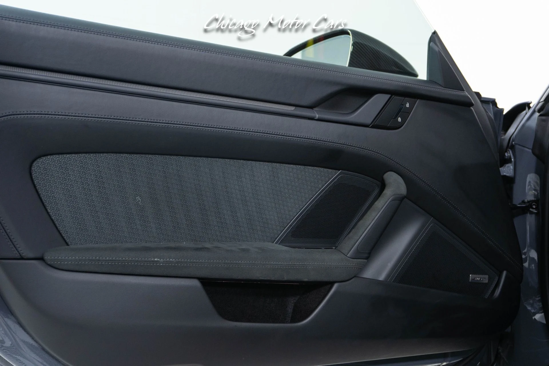 mph029_1707988764_13067_p30_l_726b0a9aef