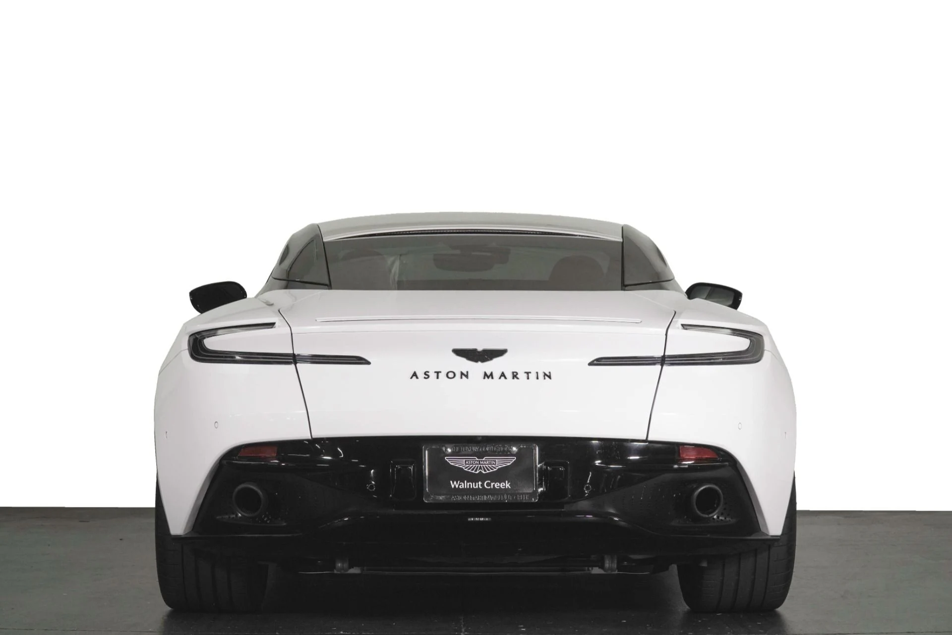 mph029_1729634890_Used_2023_Aston_Martin_DB_11_V8_1785747410_4486c9dac9