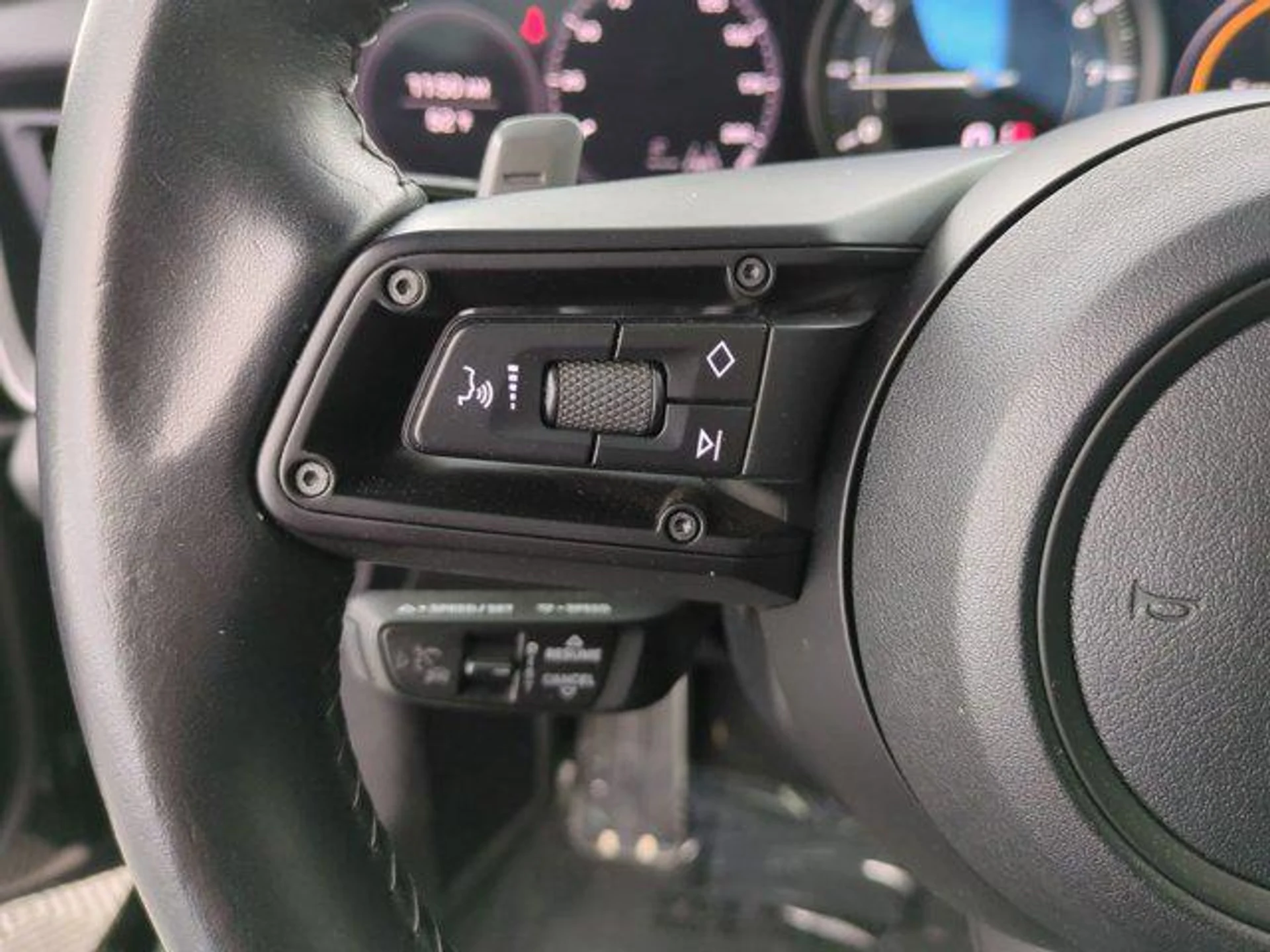 mph029_1737049072_ZMK_Pnafmd_Bh_U_Os_PQFE_Cy_U8_Spe_WM_e25f43a77d