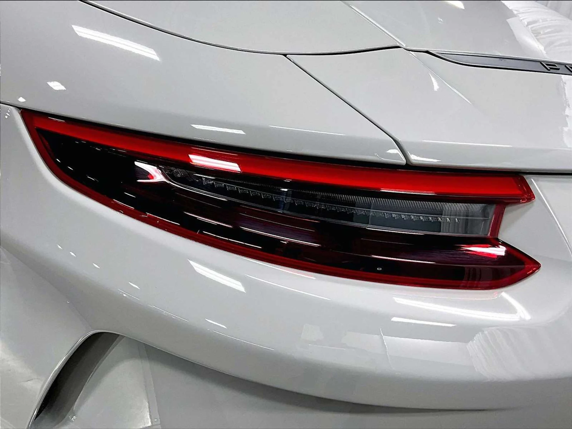 mph029_174941555_b1aadc8781f58706150b1b5ac67afd24x_060069c819