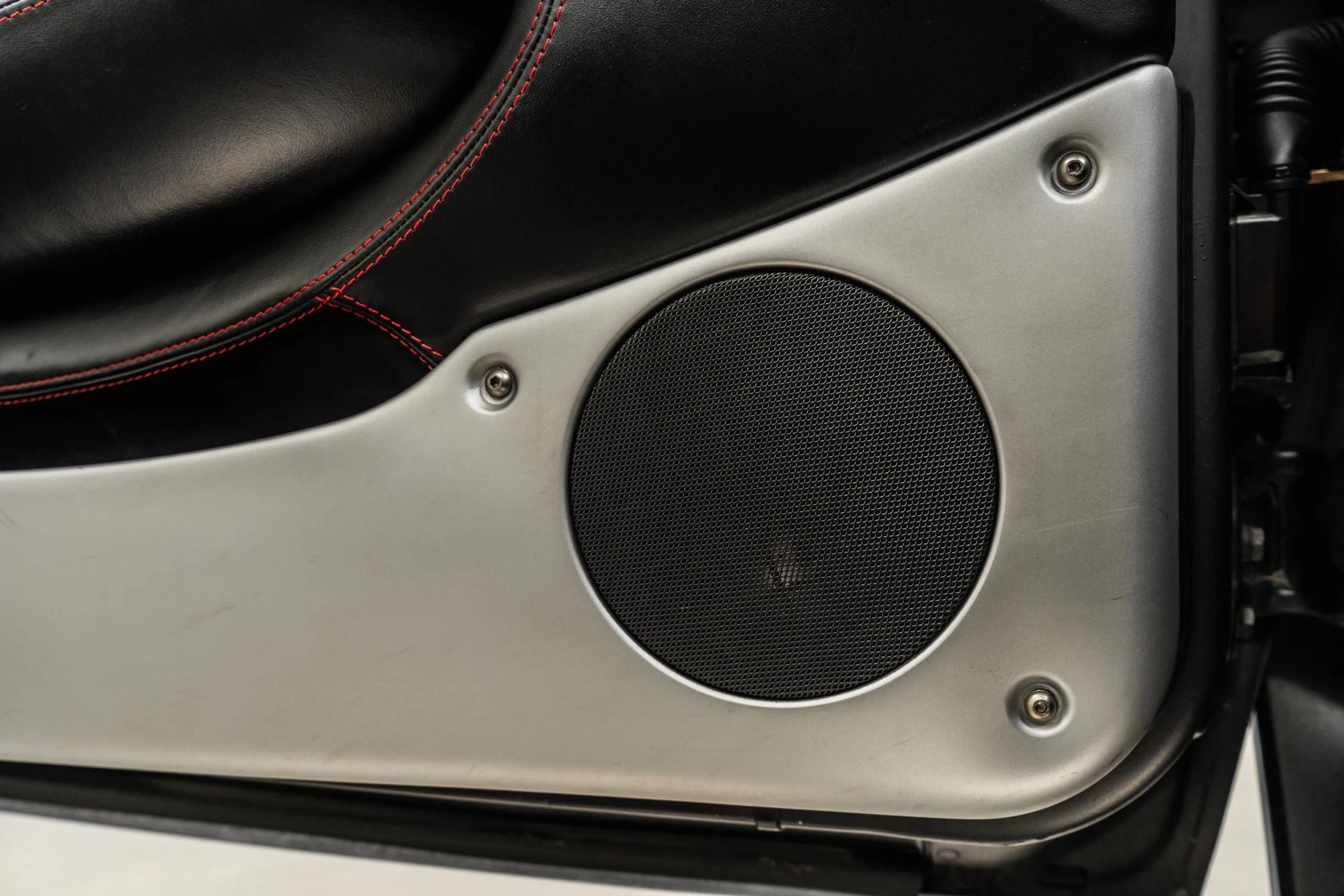 mph029_1749598853_Used_2001_Ferrari_360_Spider_Daytona_Seats_Challenge_Rear_Grille_Scuderia_Shields_1760015223_1a1bf9a561