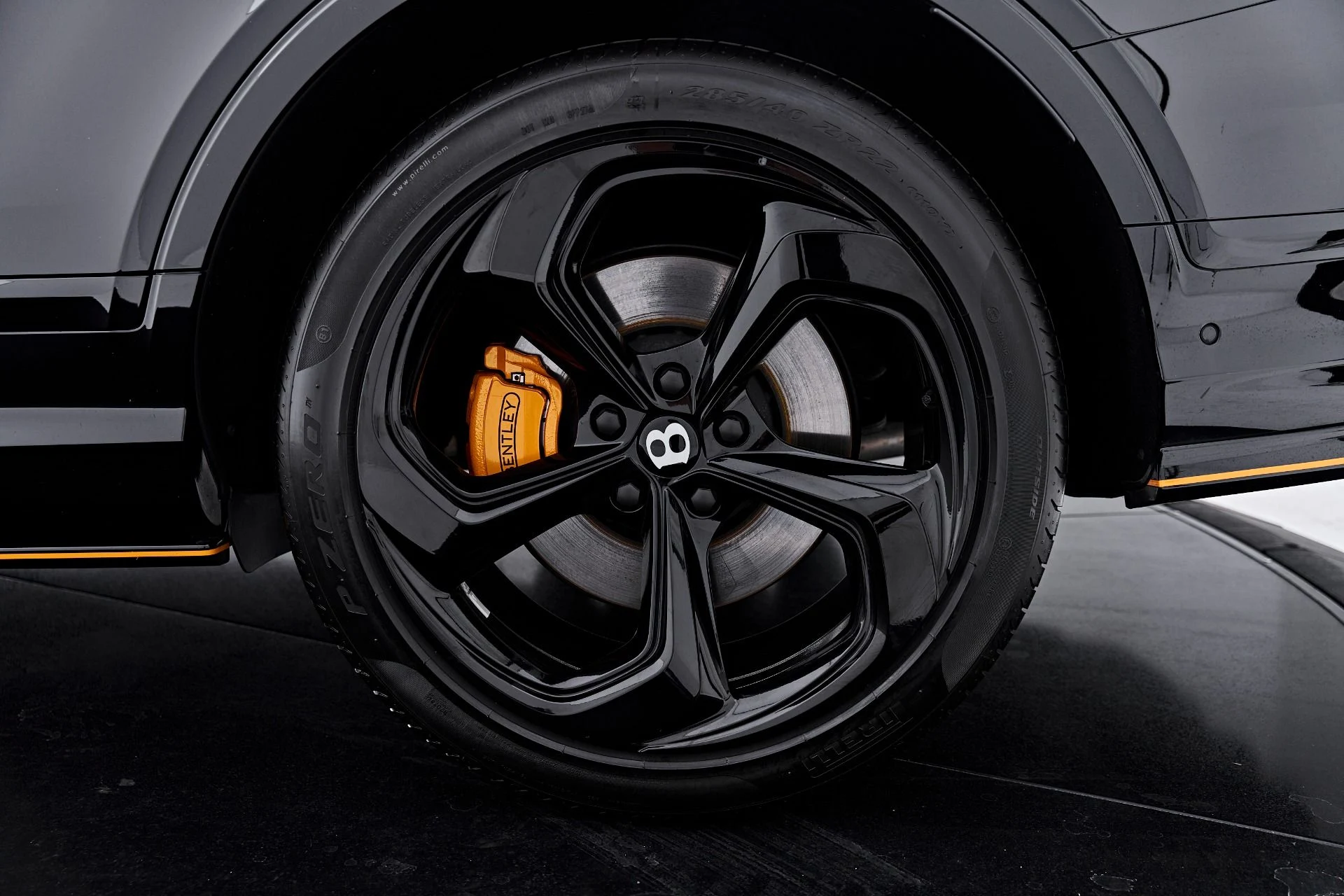 mph029_1775270985_Used_2025_Bentley_Bentayga_S_Black_Edition_1790644367_fc56c46734