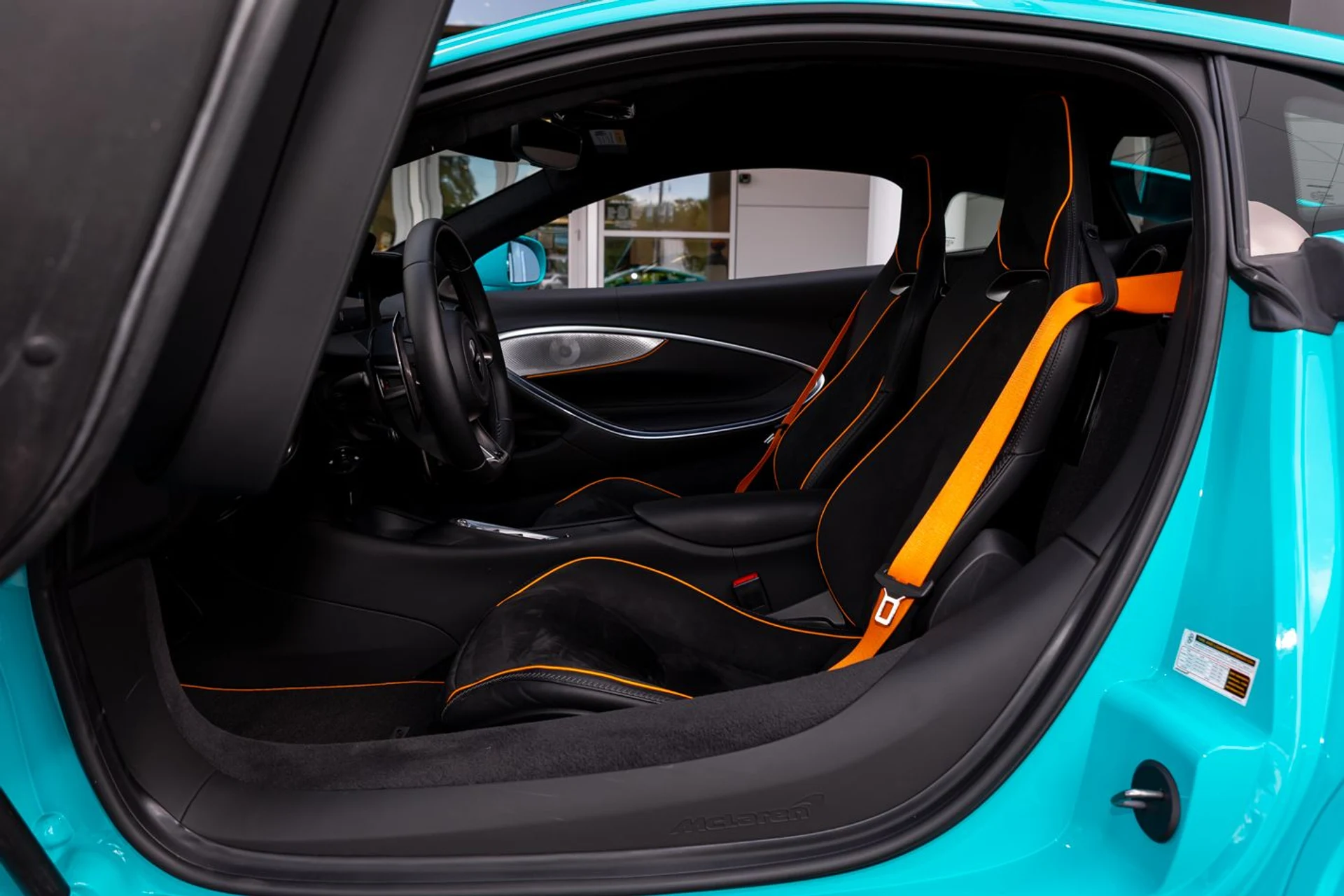 mph029_1776011750_506_p30_l_2d96200e98