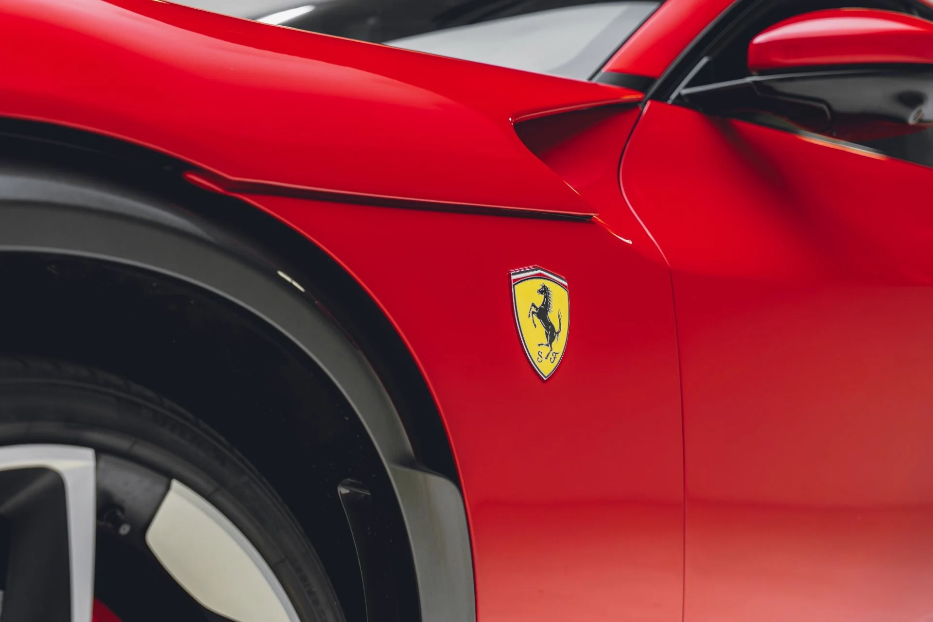 mph029_1778480302_Used_2024_Ferrari_Purosangue_1781724899_0aea734556