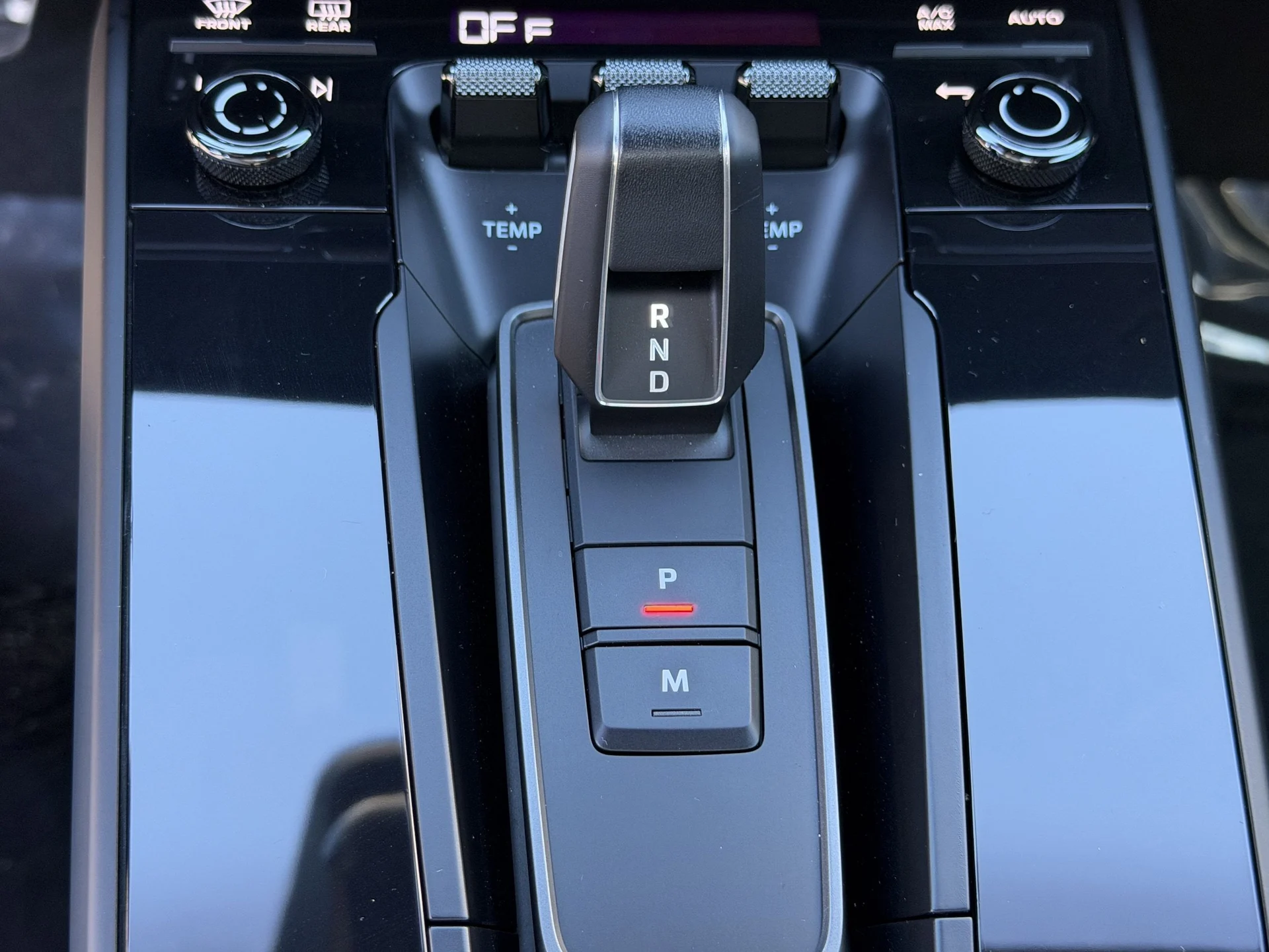 mph029_177964617_35e925d108f7cd848c2229c42437d182x_c3f67e450a