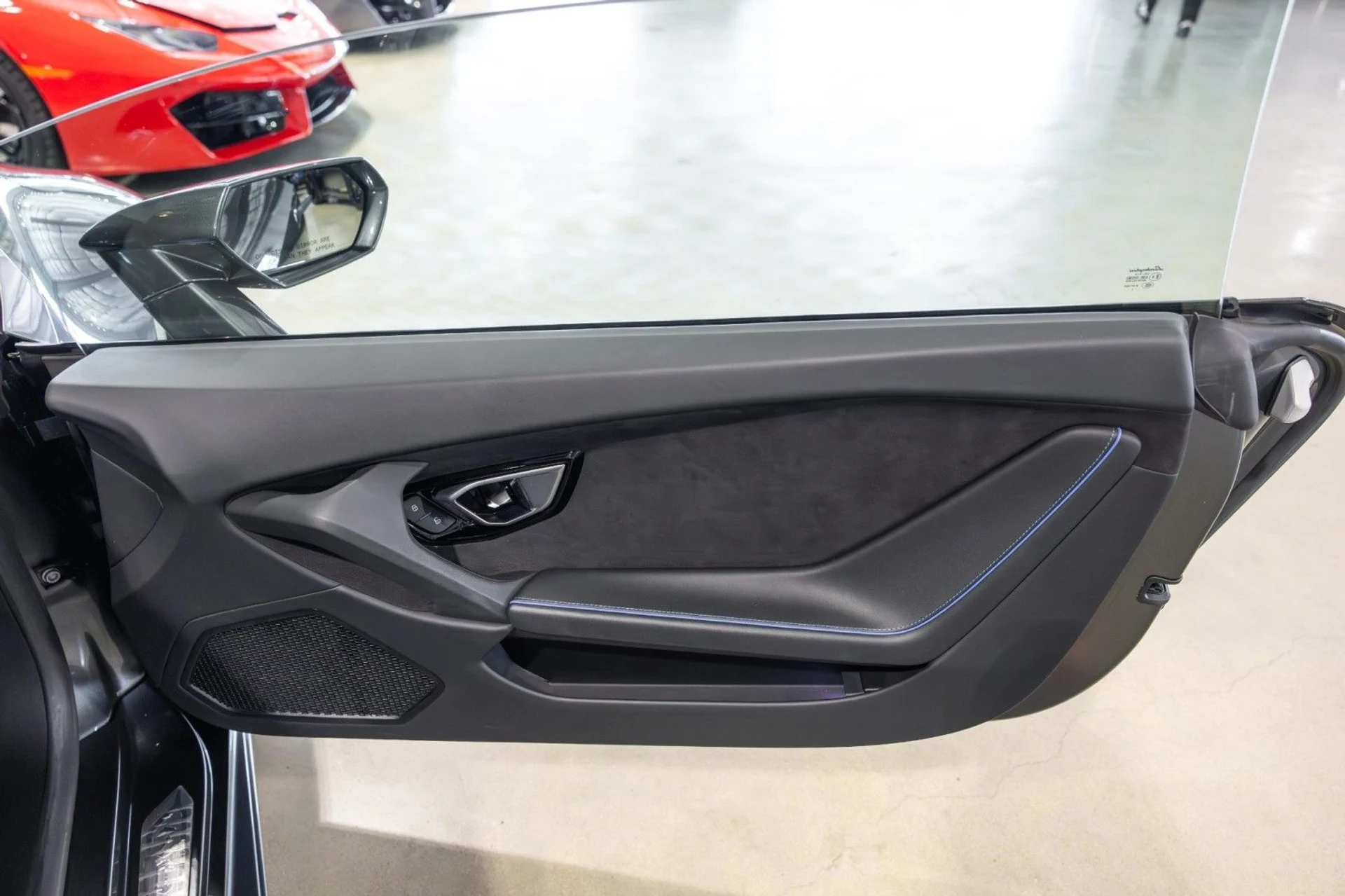 mph029_1806206328_q_A_b8c8048bc2