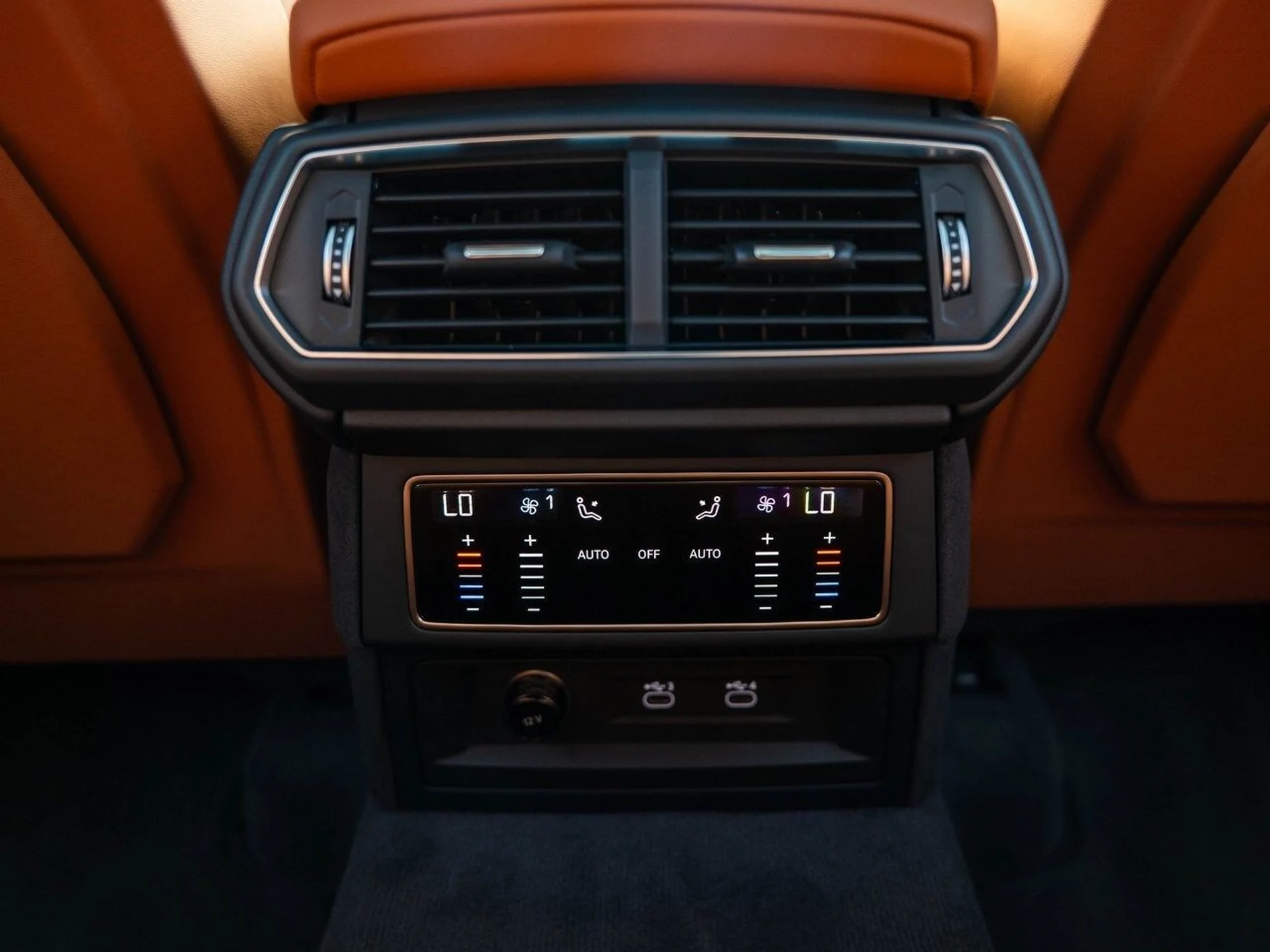 mph029_1828205234_c60f6e5a9ca2dc3c6a262003531c2149x_29ee9b1d18