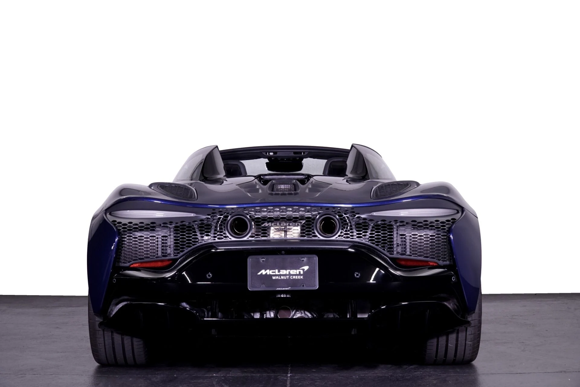 mph029_1829562227_New_2026_Mc_Laren_Artura_Spider_1762386837_9aa7bdf5a7