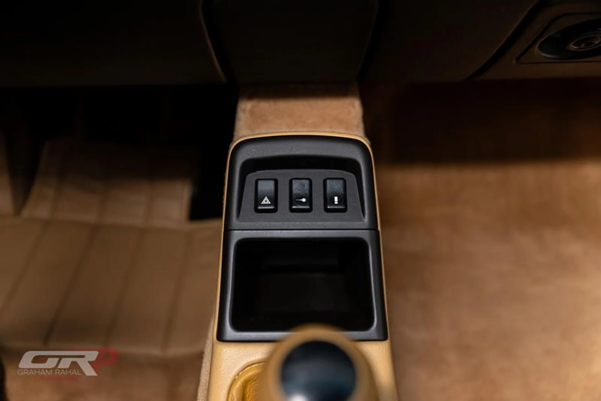 mph029_1848793251_4_AEC_6_C51_13_AD_43_A8_A3_F8_C8_A52800_B106_3d6fe16c68