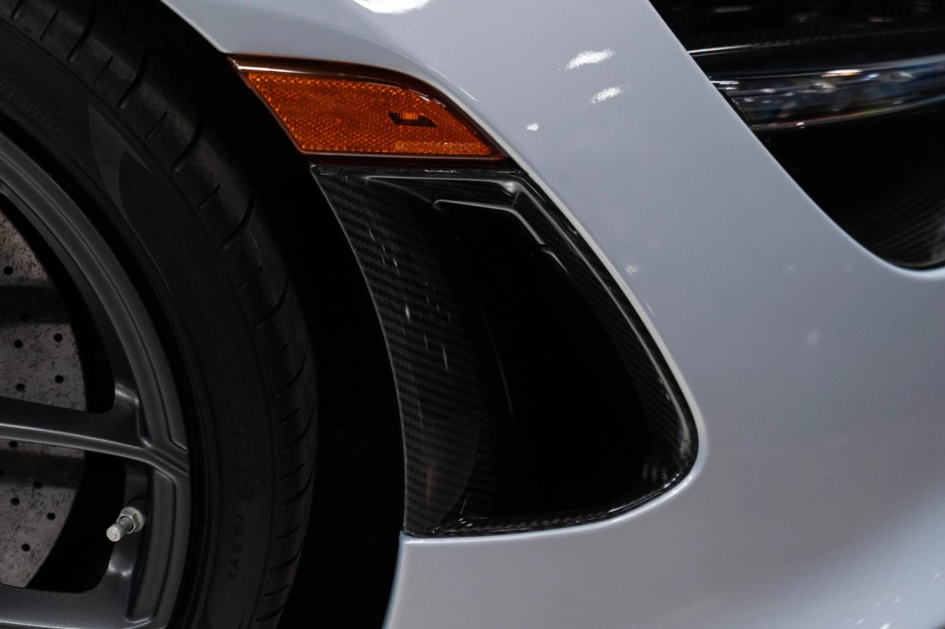 mph029_1859827524_Used_2020_Mc_Laren_720_S_Luxury_1783456114_d64232132a