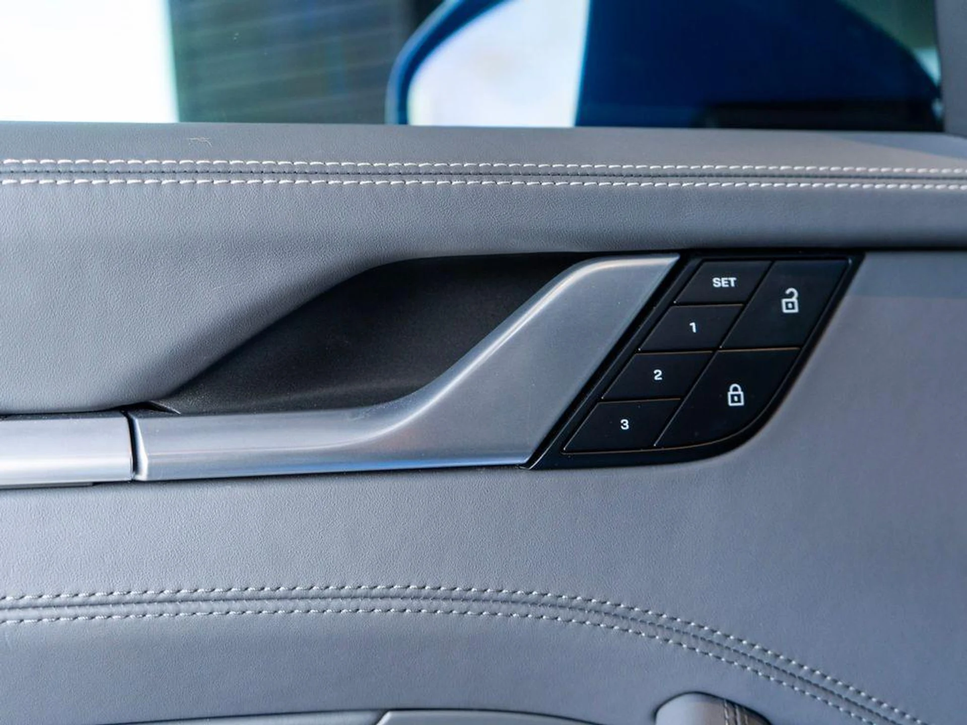 mph029_1865763318_Sos6_G50_T_Ekdh_Lb_Mso_Cr_Mo_I5u_A_Jg_f0e4bc81df