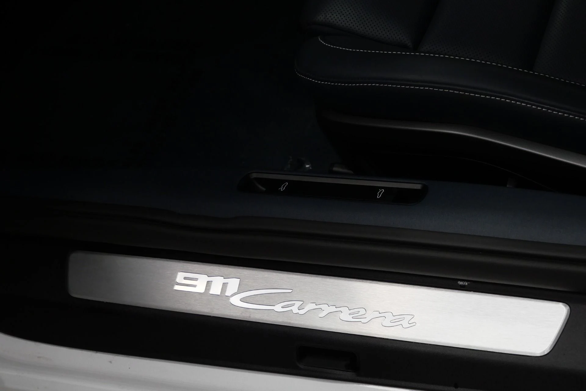 mph029_1866303858_Used_2020_Porsche_911_Carrera_Premium_Package_Leather_Interior_Package_1773071212_d95e60f6da