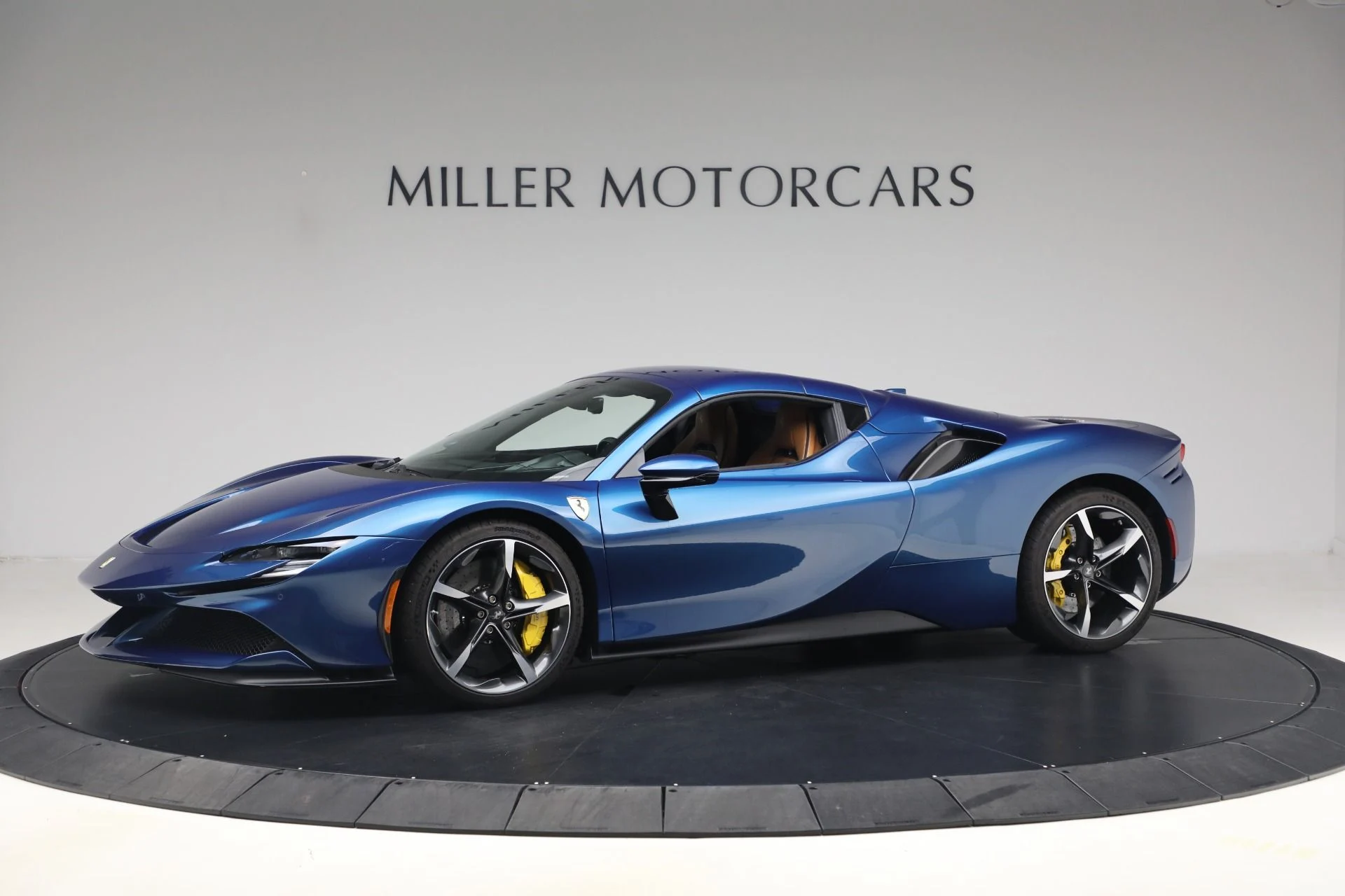 mph029_1878054242_Used_2024_Ferrari_SF_90_Spider_1791405464_d9ddd0ea26
