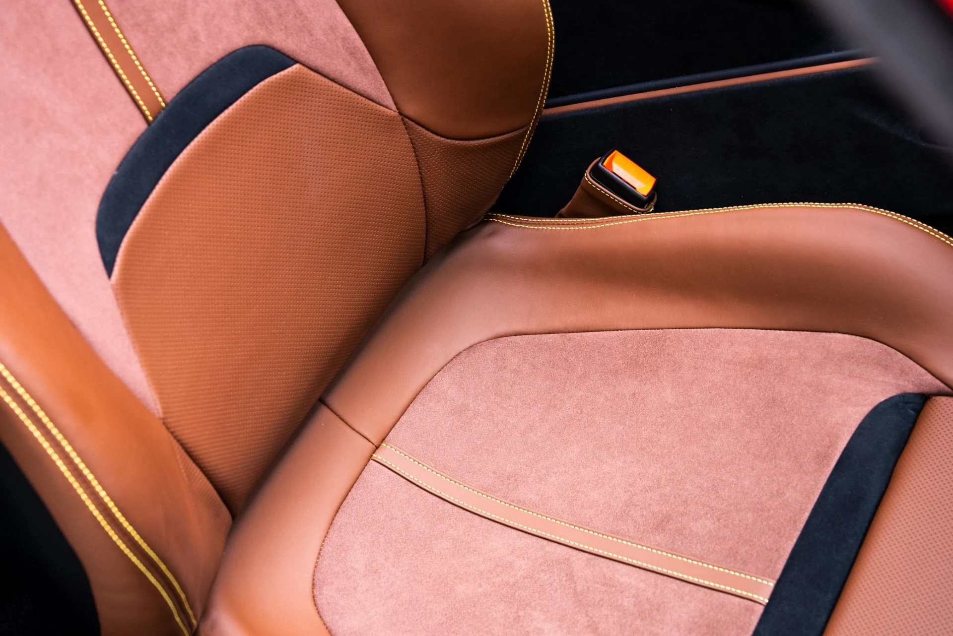 mph029_1890845936_Used_2025_Ferrari_Roma_Spider_1769719564_811679f01d