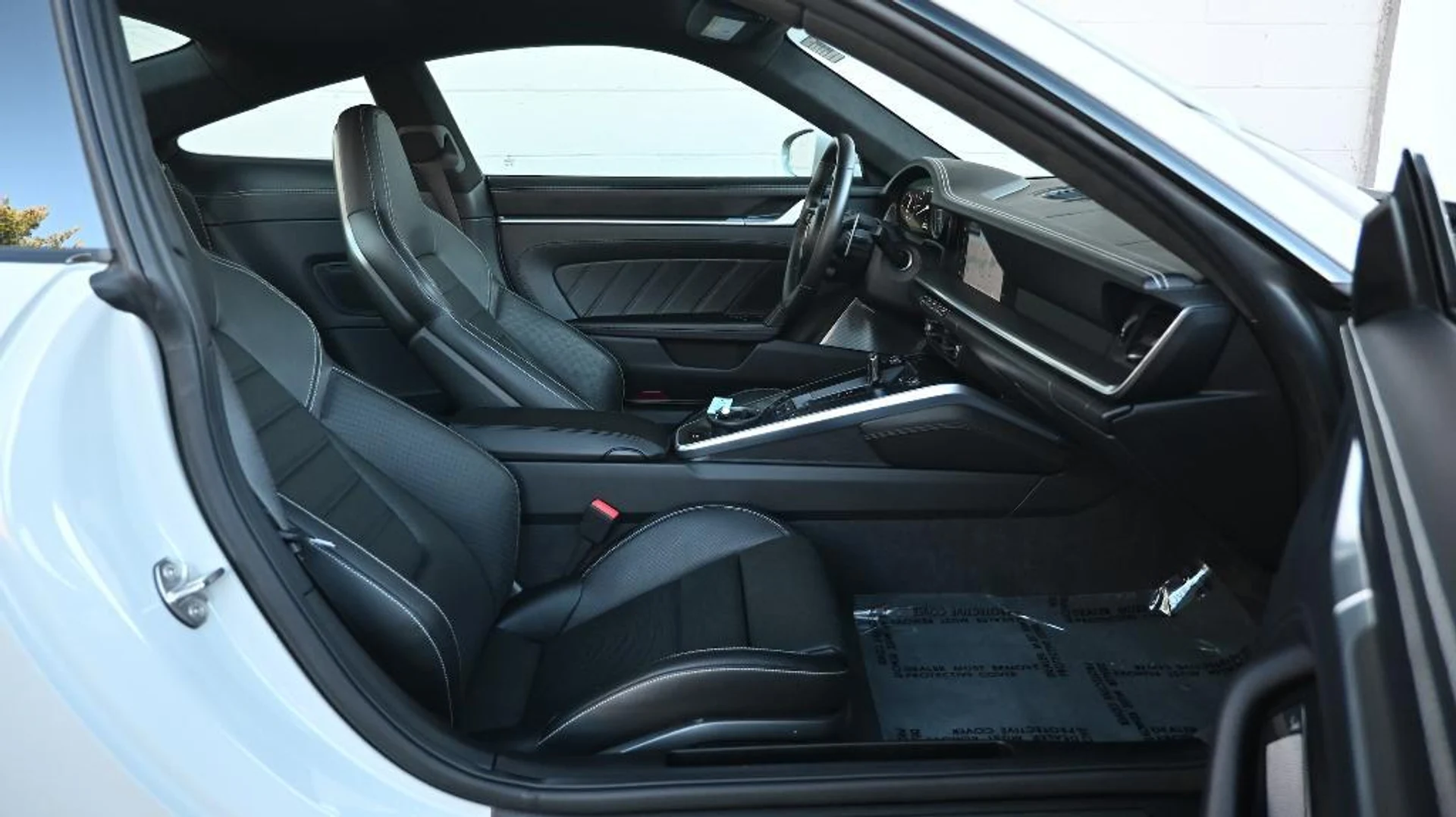 mph029_1898428292_267_Wh_K_Un99_M8_Weny9_V_Dg_Sc3h5_CE_653a2c1330