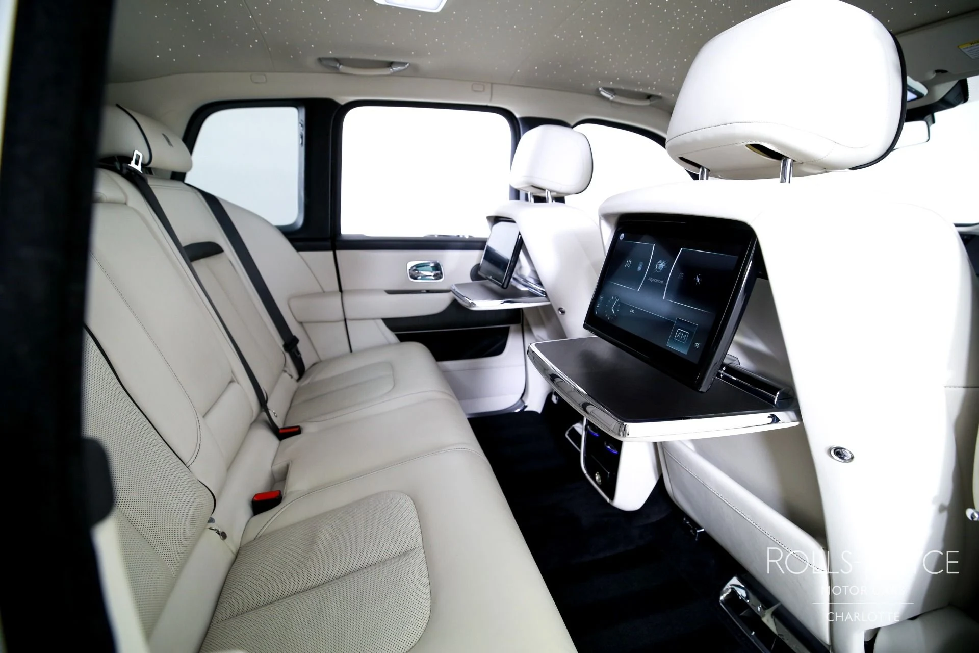 mph029_1901493158_Used_2020_Rolls_Royce_Cullinan_1772228015_5c80bbaed8