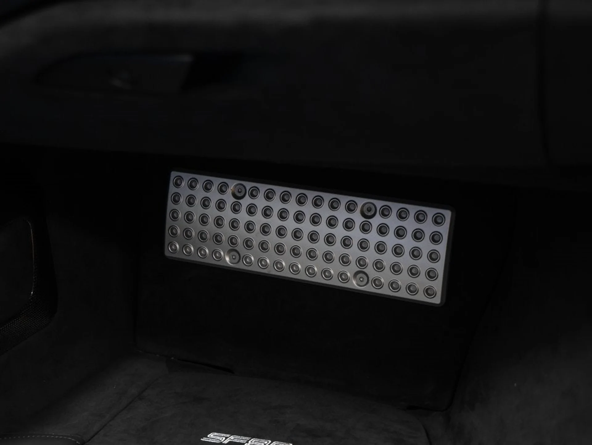 mph029_1908141616_30_f101976394