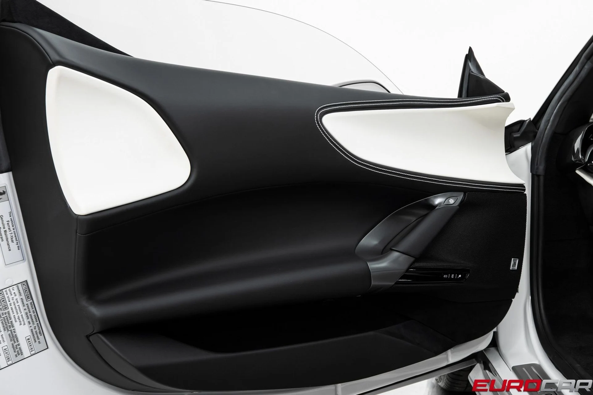 mph029_1917626365_image_30_4e29d47a99