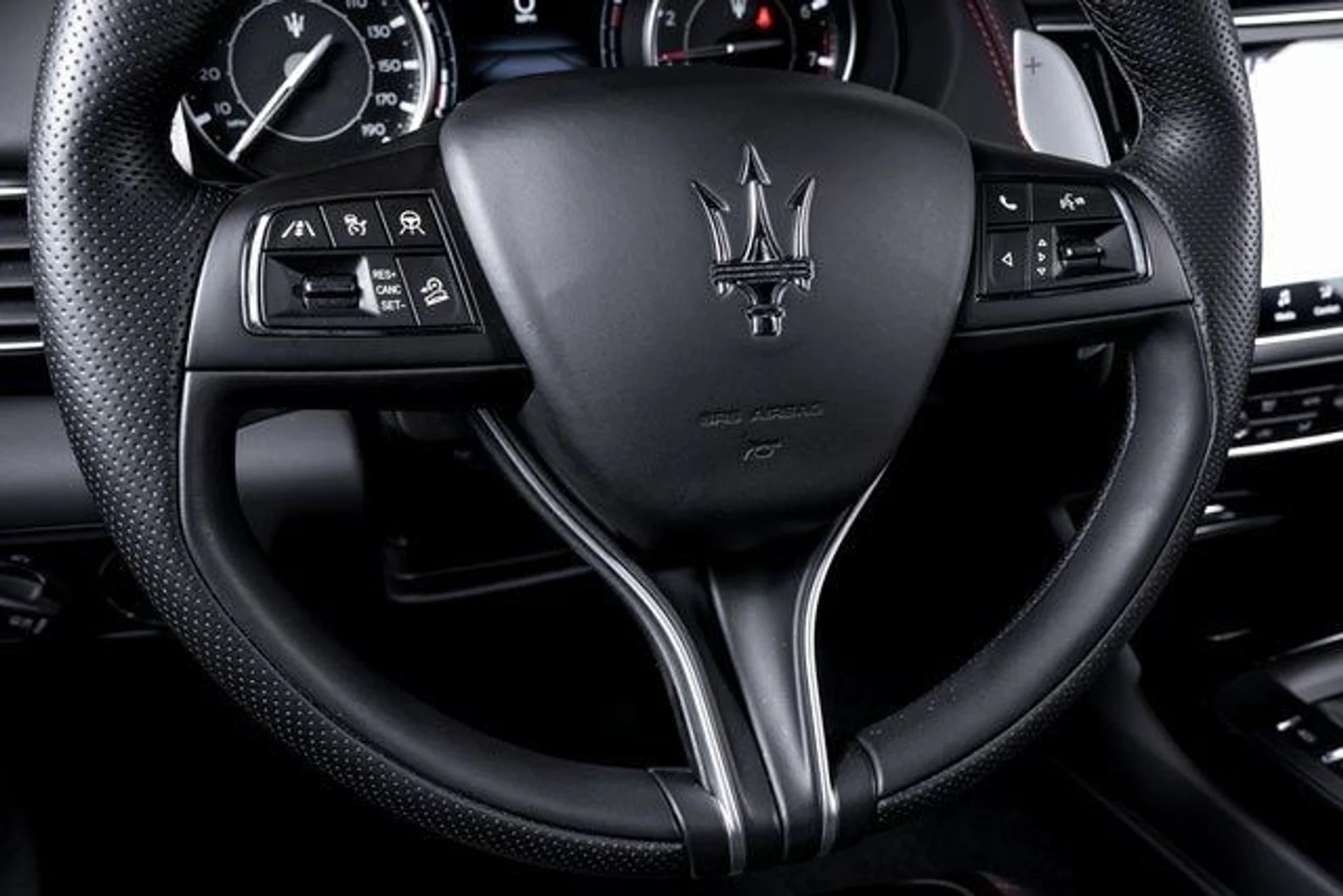 mph029_1917750790_1cacc5504a707752809ebf20e1e99c43x_b5d9f41e15