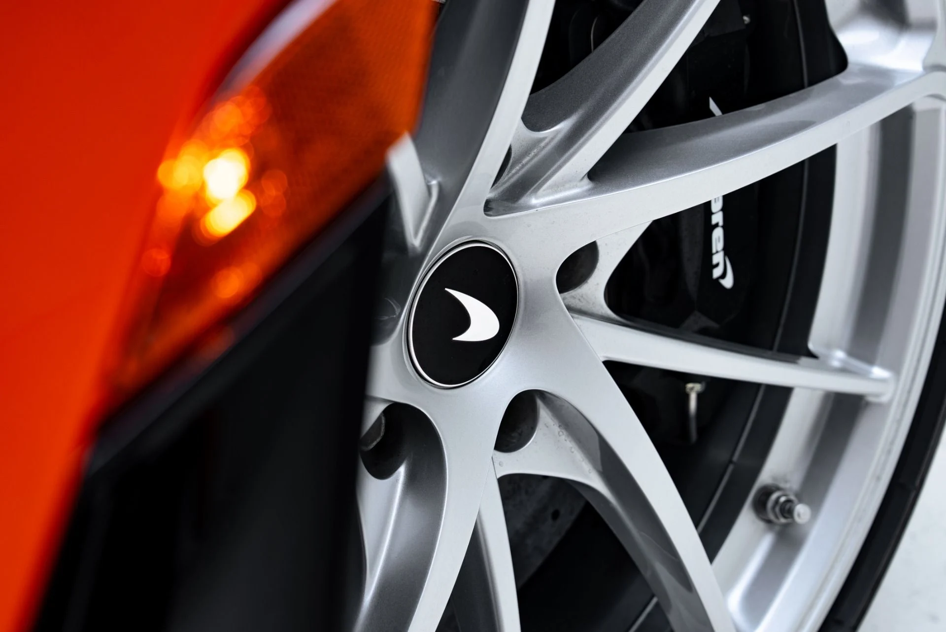 mph029_1920620035_Used_2024_Mc_Laren_750_S_Spider_1776888165_42ec7ec0af