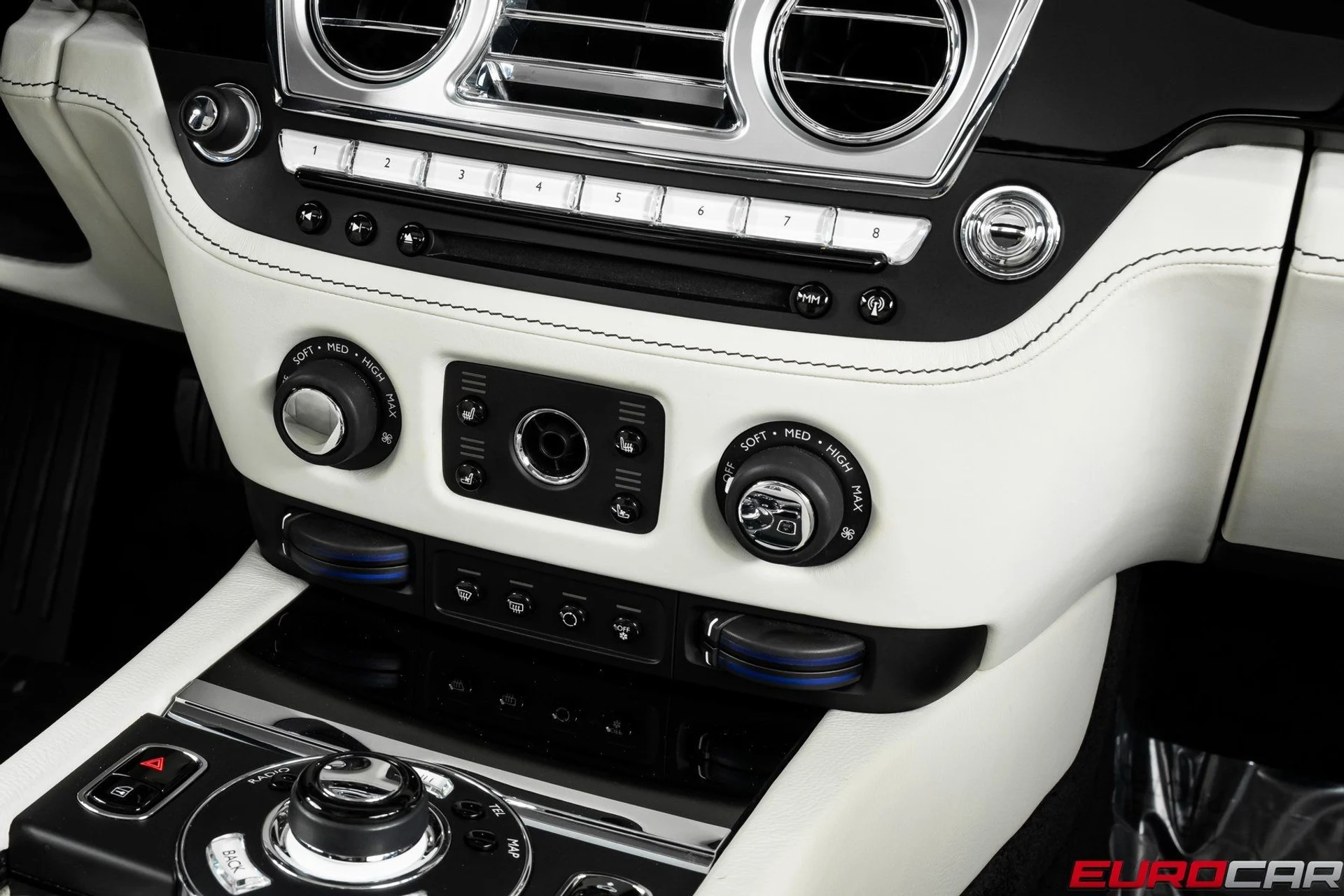 mph029_1929520468_image_30_55d40ca374