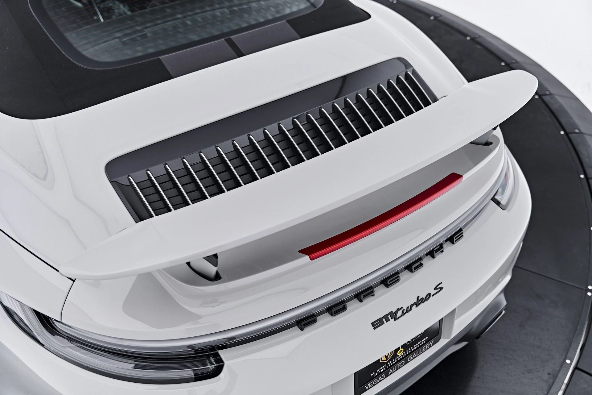 mph029_1930616497_Used_2024_Porsche_911_Turbo_S_1790987933_dc10de4cf7