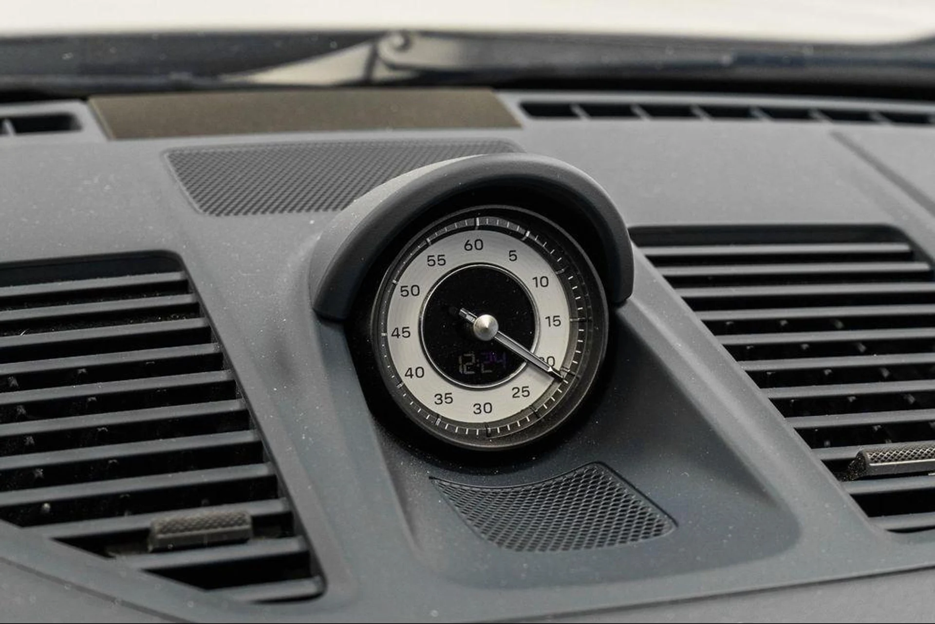 mph029_1944997242_0_BPY_Jl_Xgjr_O_q_G_Hx8_Ie4t5_PD_Iq_A_e78026bec3