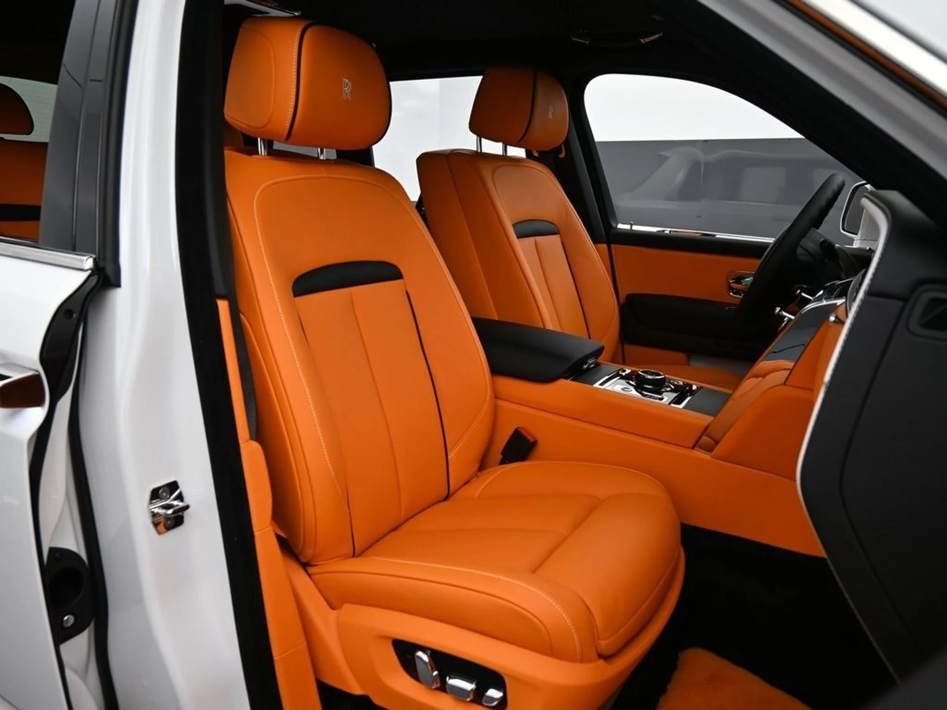 mph029_1948159207_236d6ff9ea295a454f04db603e53d096_054633c576