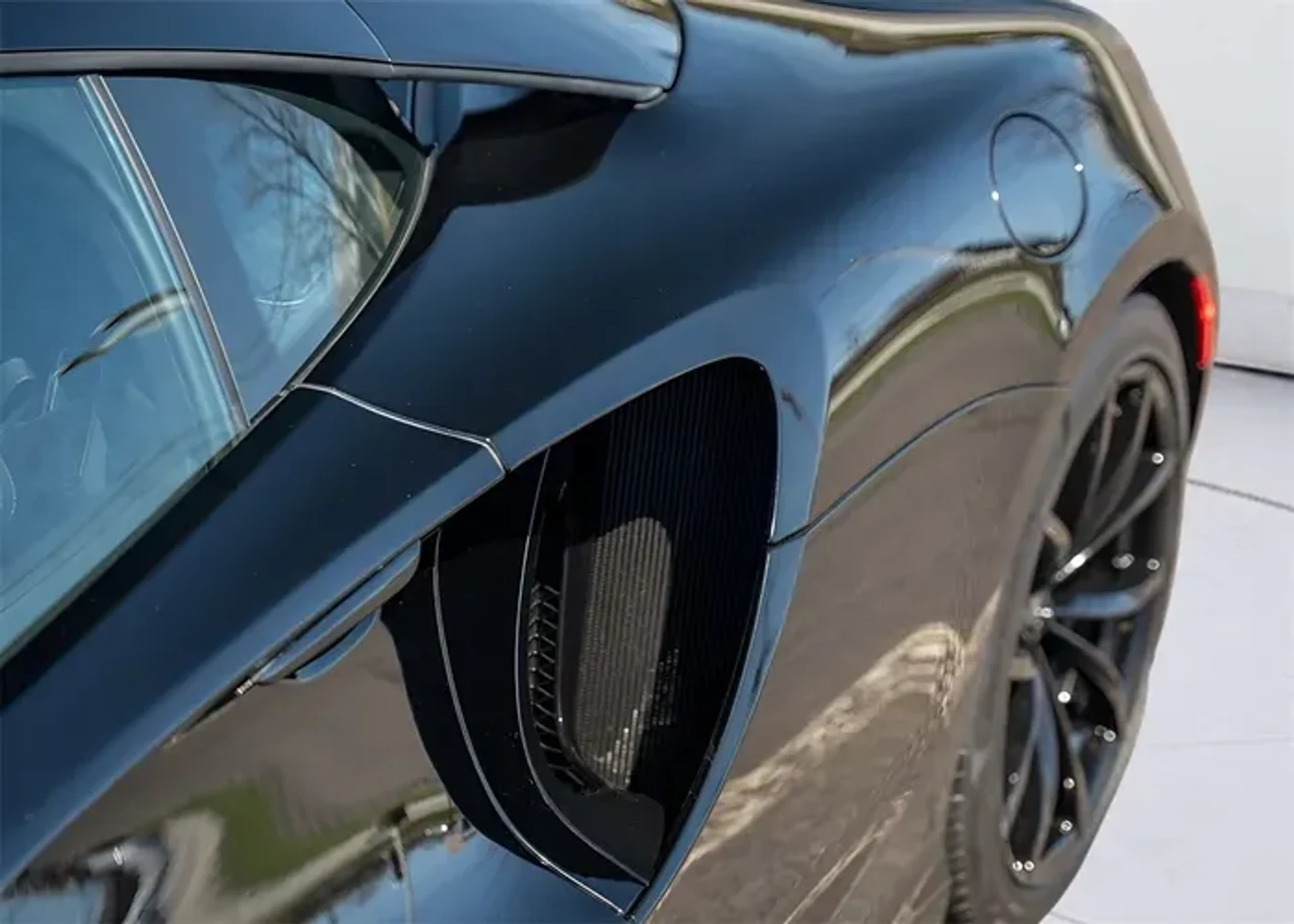 mph029_1952073666_M_Op7c68_NGF_Qb4_UH_5_med_d6b2a261df