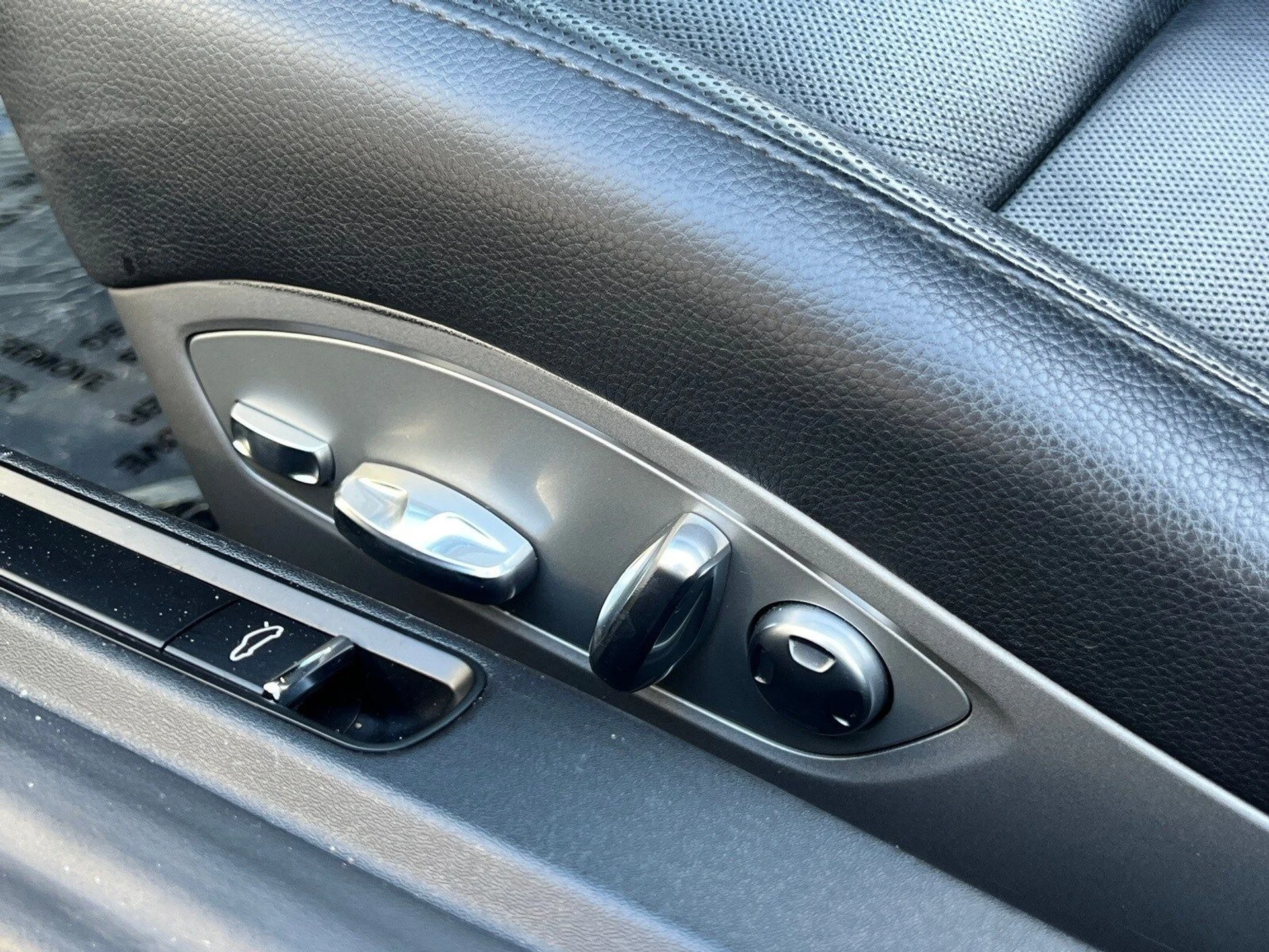 mph029_1952536196_a7c42507d2be27bb51064ad1350cac98x_58a40b18d8