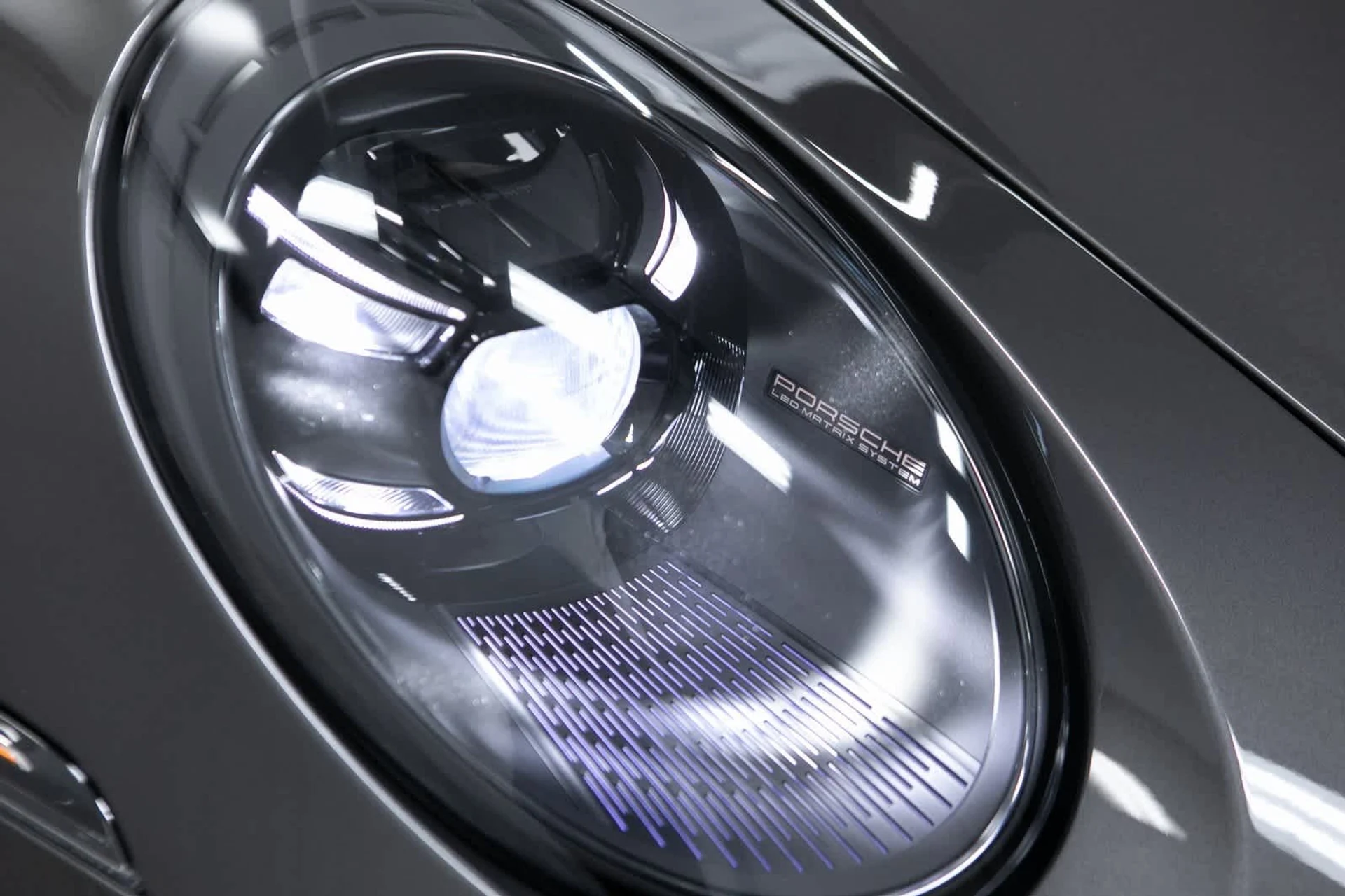 mph029_1954878280_fd4f4b8320aa9a904be51036ef775570x_52861b883f