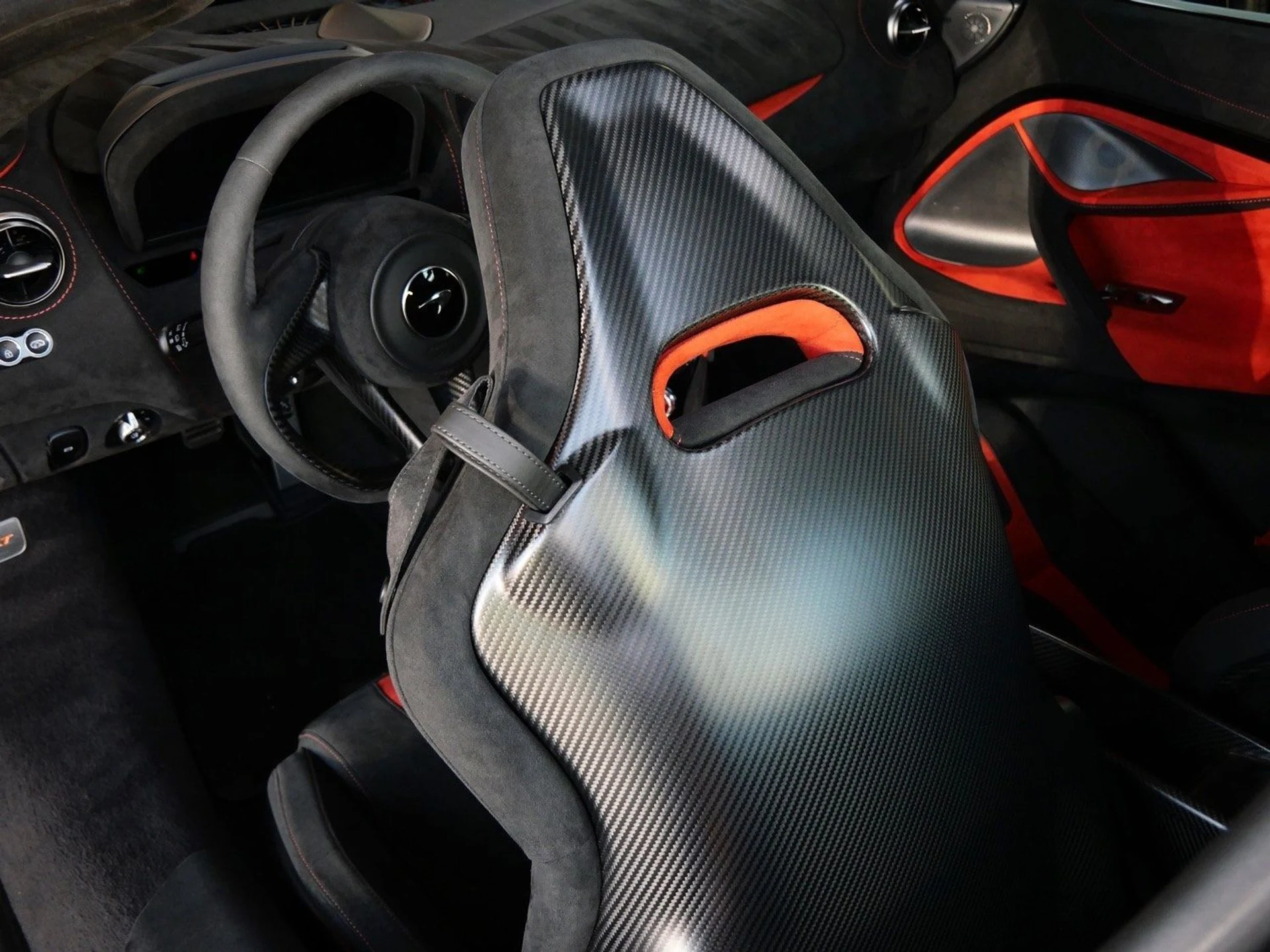 mph029_1960141527_d78b98b382ef4ac04a354c2cca073684x_0d79f3f6a1