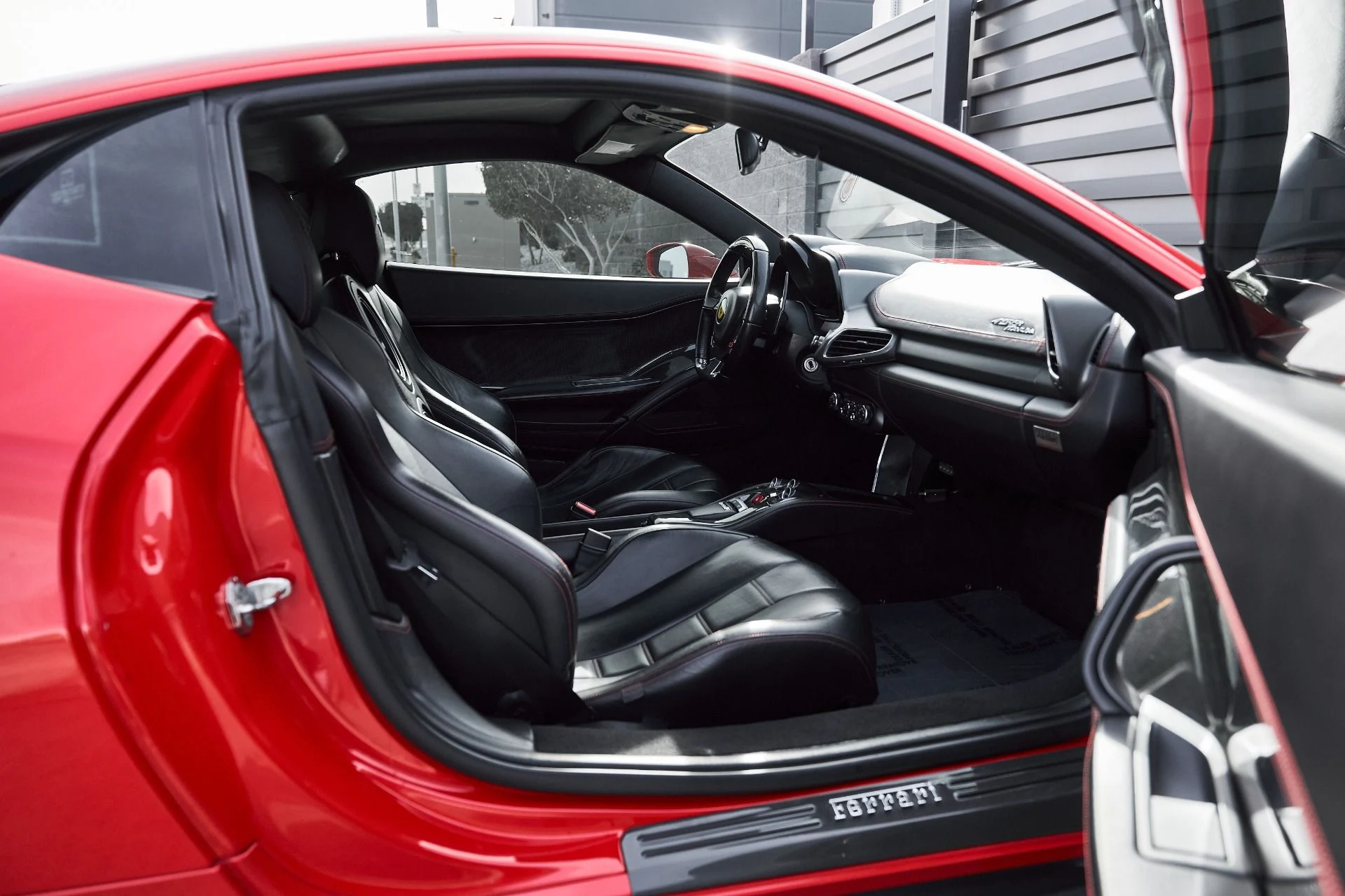 mph029_1962955809_Used_2012_Ferrari_458_Italia_Base_1766458154_bb705ecfd2