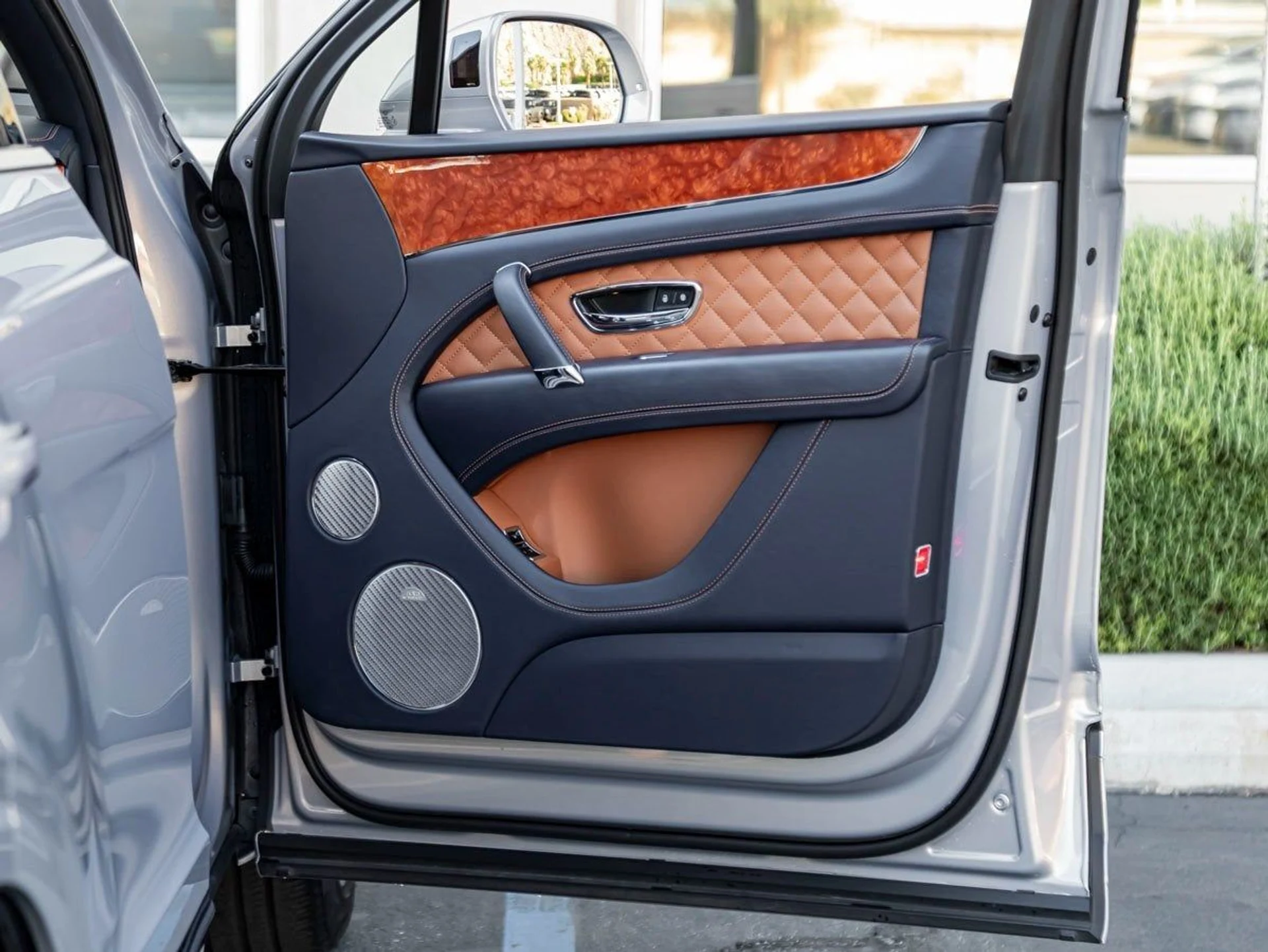 mph029_1968972957_30_df56ea9c5a