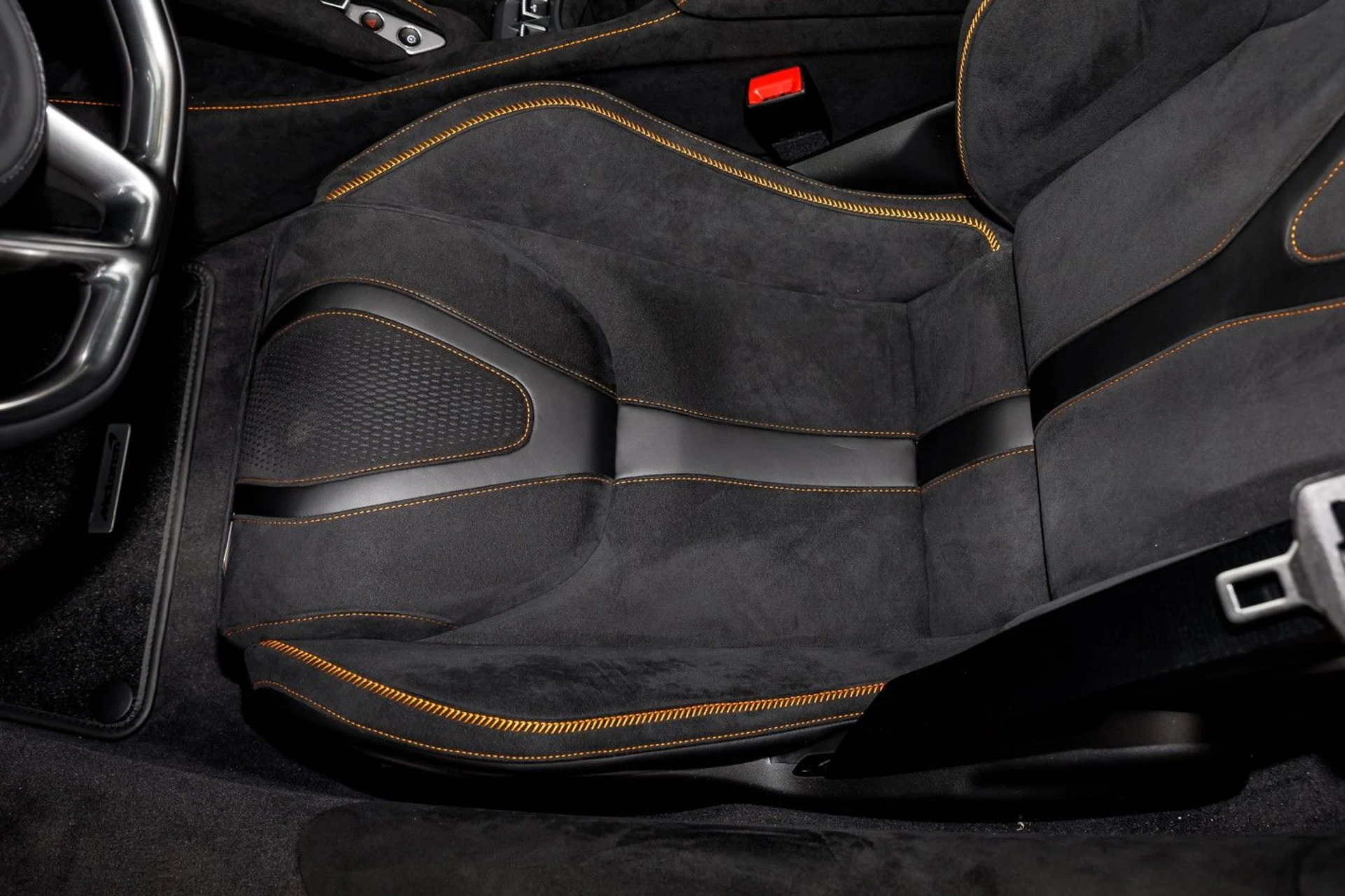 mph029_197279298_629_p30_l_0284b17cd2