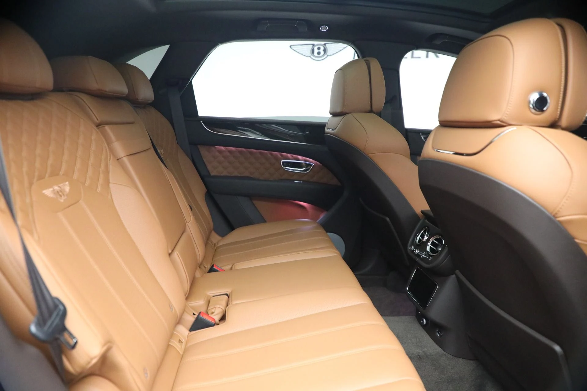 mph029_1976220556_Used_2021_Bentley_Bentayga_Speed_1787670236_e6c9f6cc61