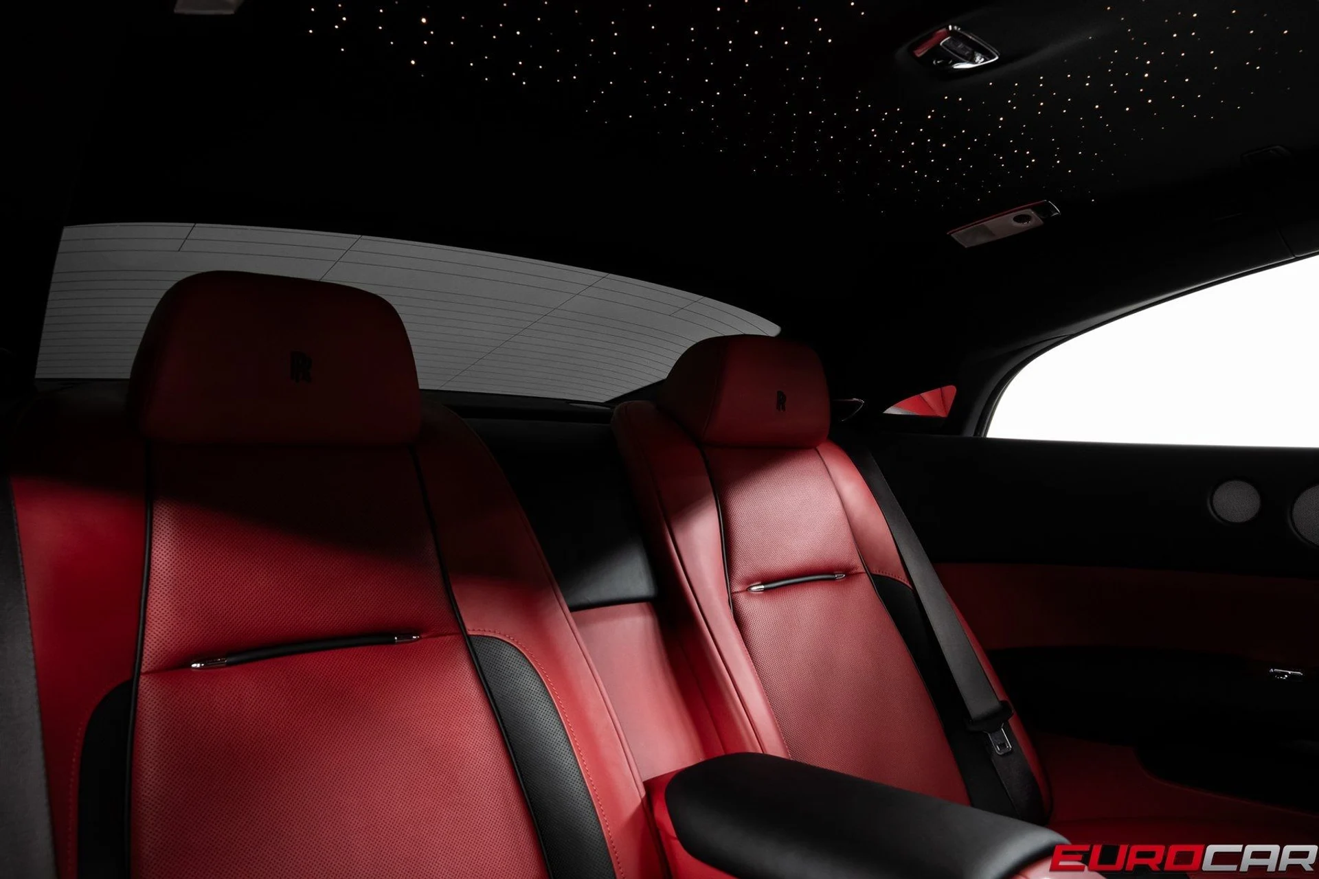 mph029_1982652151_image_30_80244a339b