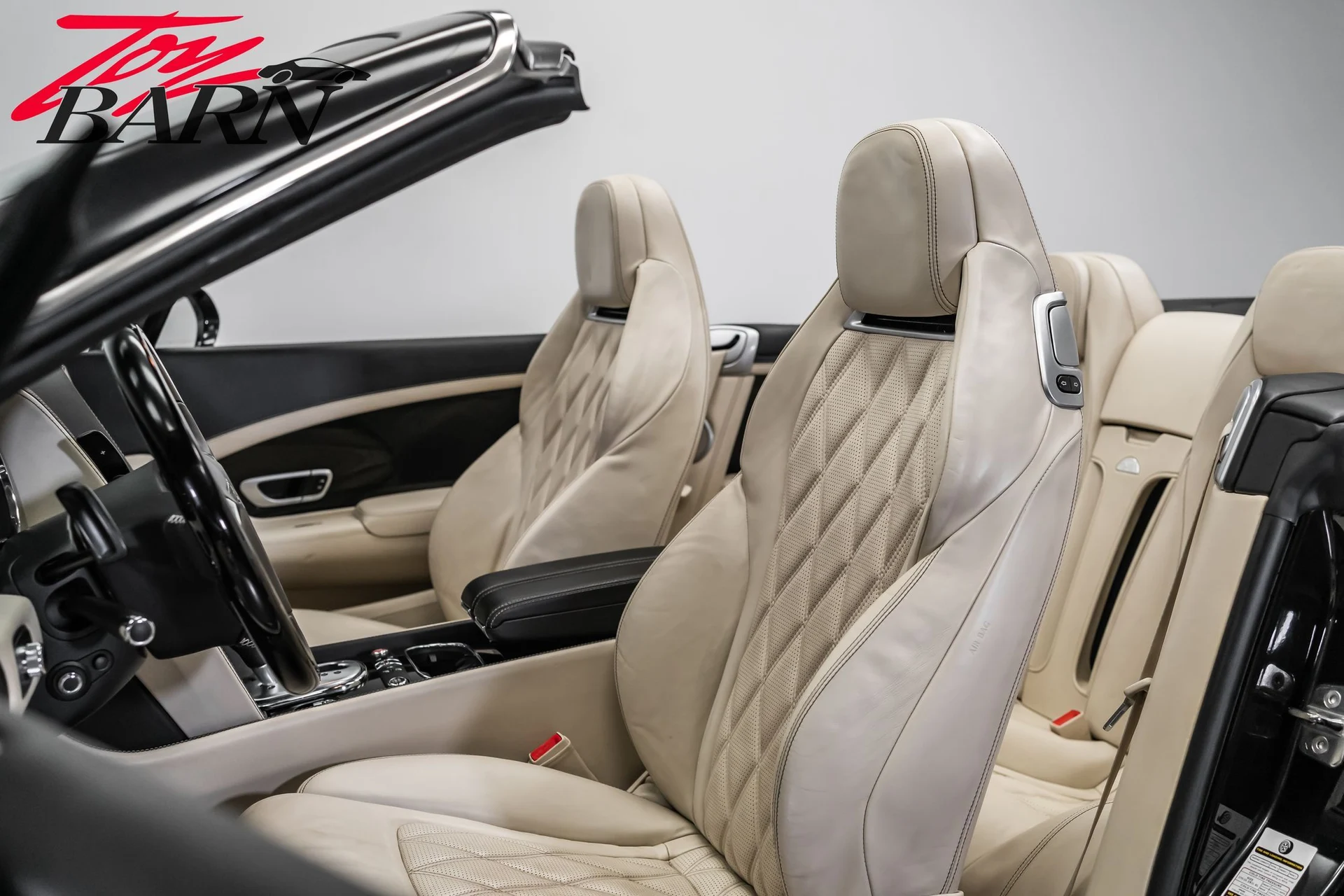 mph029_198929917_d66d33af8be492f8caeb1d3e9f0e0cc4x_d21163b4a8