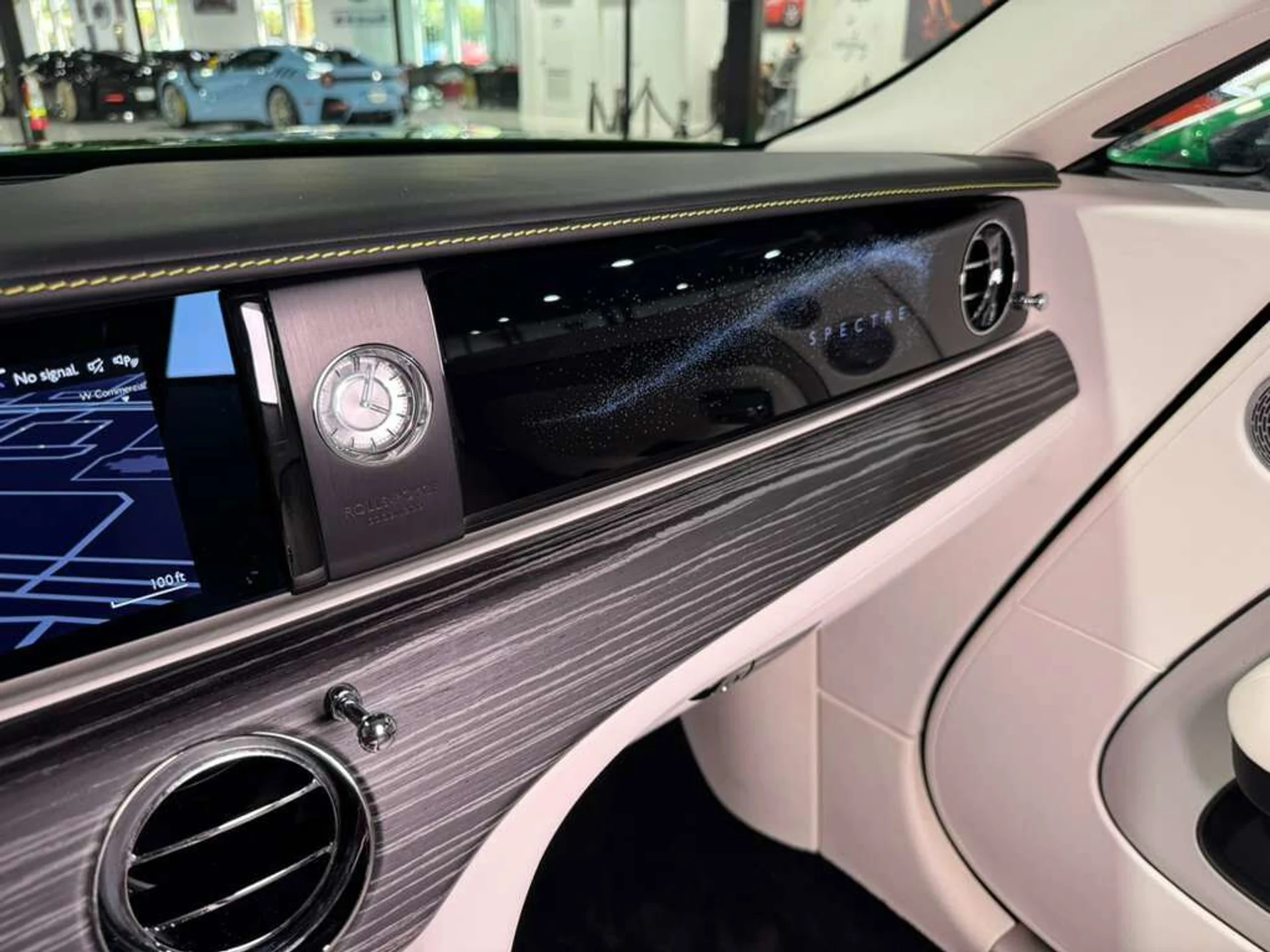 mph029_1991146202_b3da31c2787a20944bf348cb4f685398_6c8476fe47