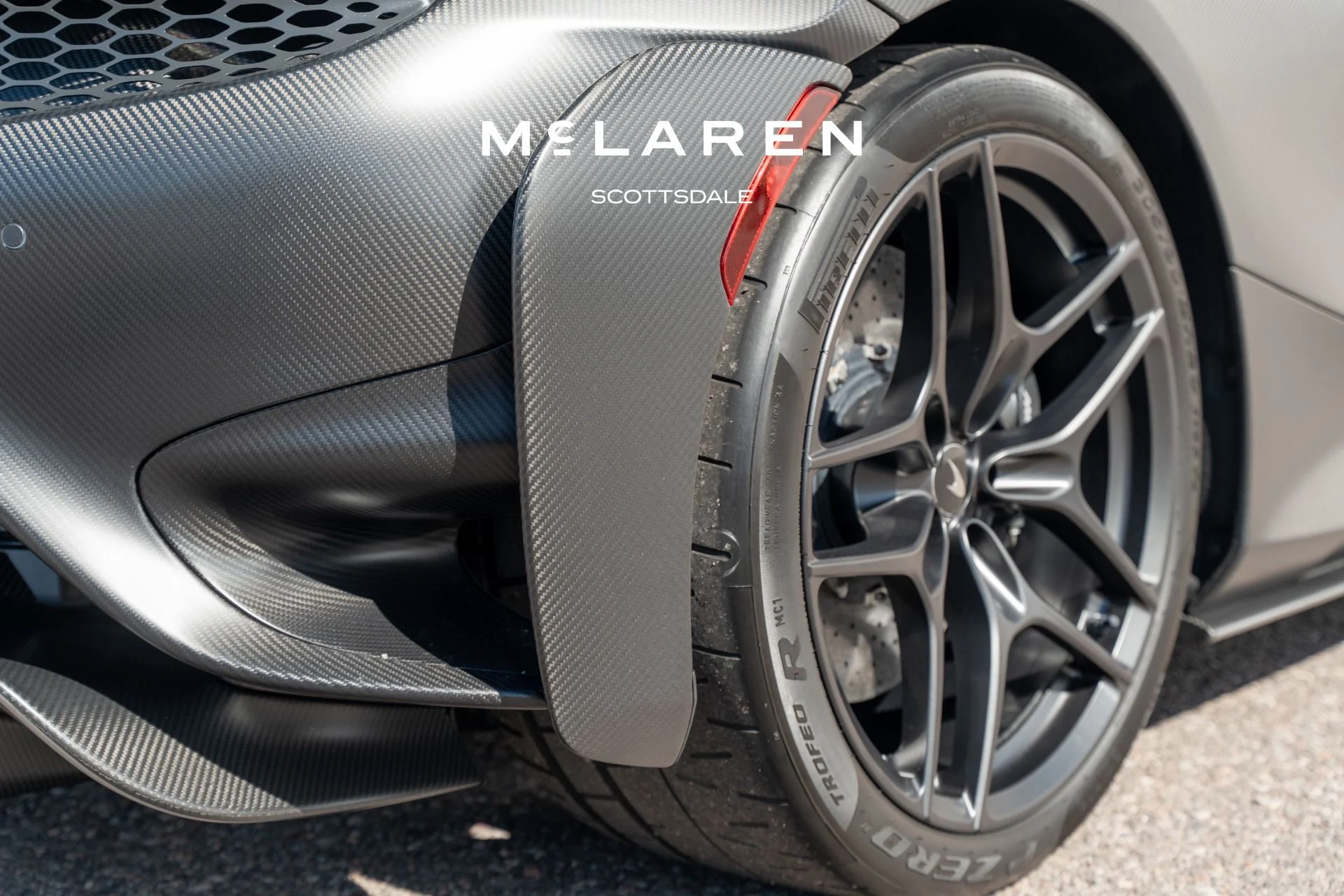 mph029_2004668562_Used_2022_MCLAREN_765_LT_1790968617_1da986529a