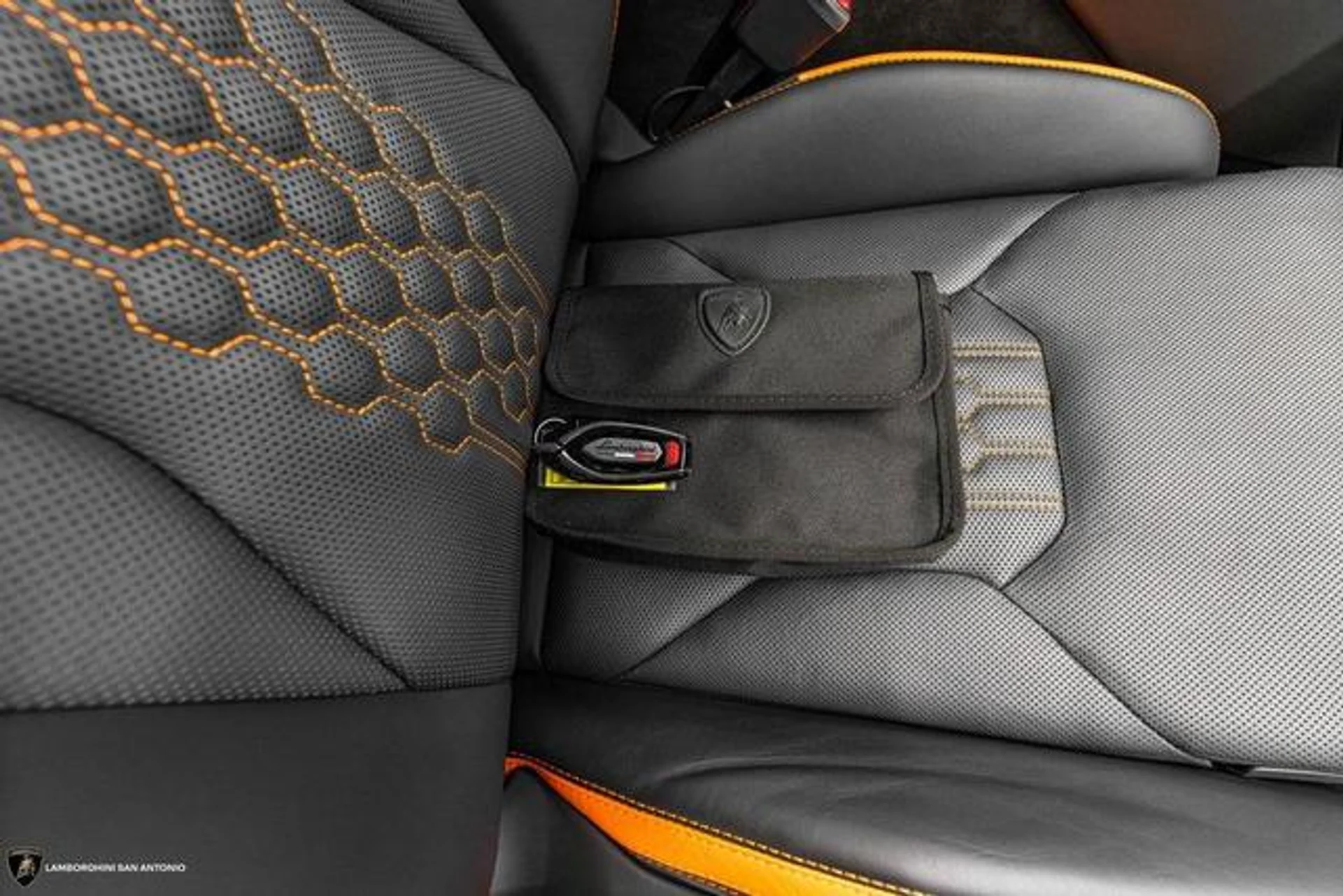 mph029_2032421099_U0_Ci_N_Ja_Yn_TO_1r_JCG_1q_HA_Ic_X_Ykn_A_8e954e035a