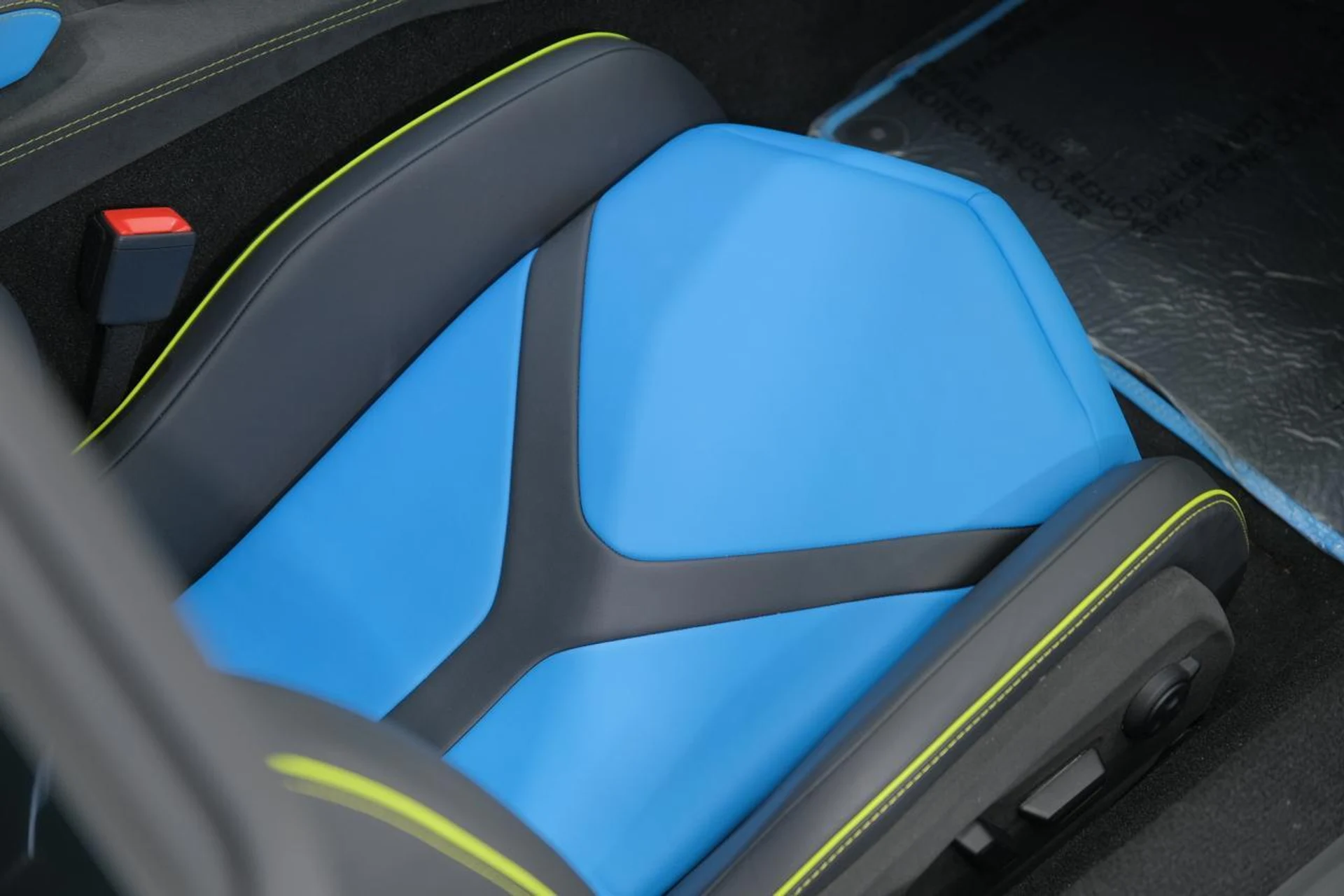 mph029_203751226_ed32c99c3593f5ec137e387ebaba3c5f_68f573ca24