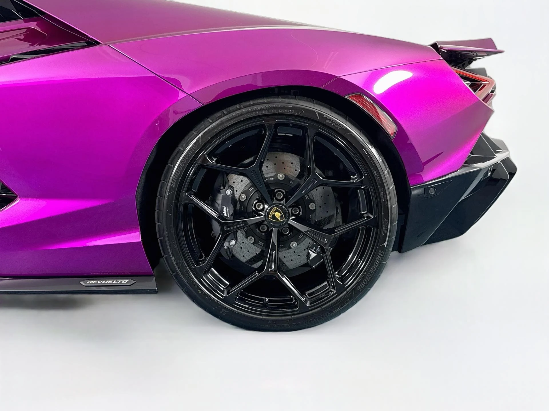 mph029_2038046724_Used_2024_Lamborghini_Revuelto_1787336711_ffa4411a42