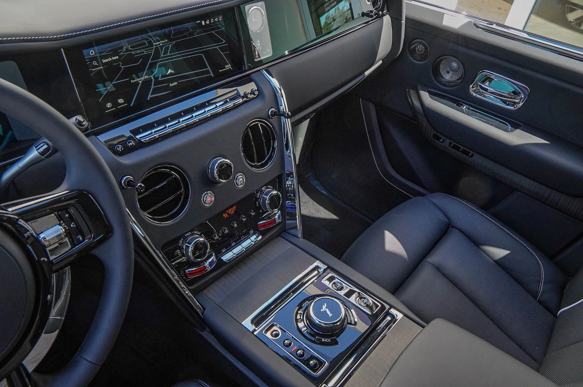 mph029_203855734_Hi_Tech_Luxury_Imports_LLC_SLA_13_HA_06_TU_234902_image_29_63c8001788