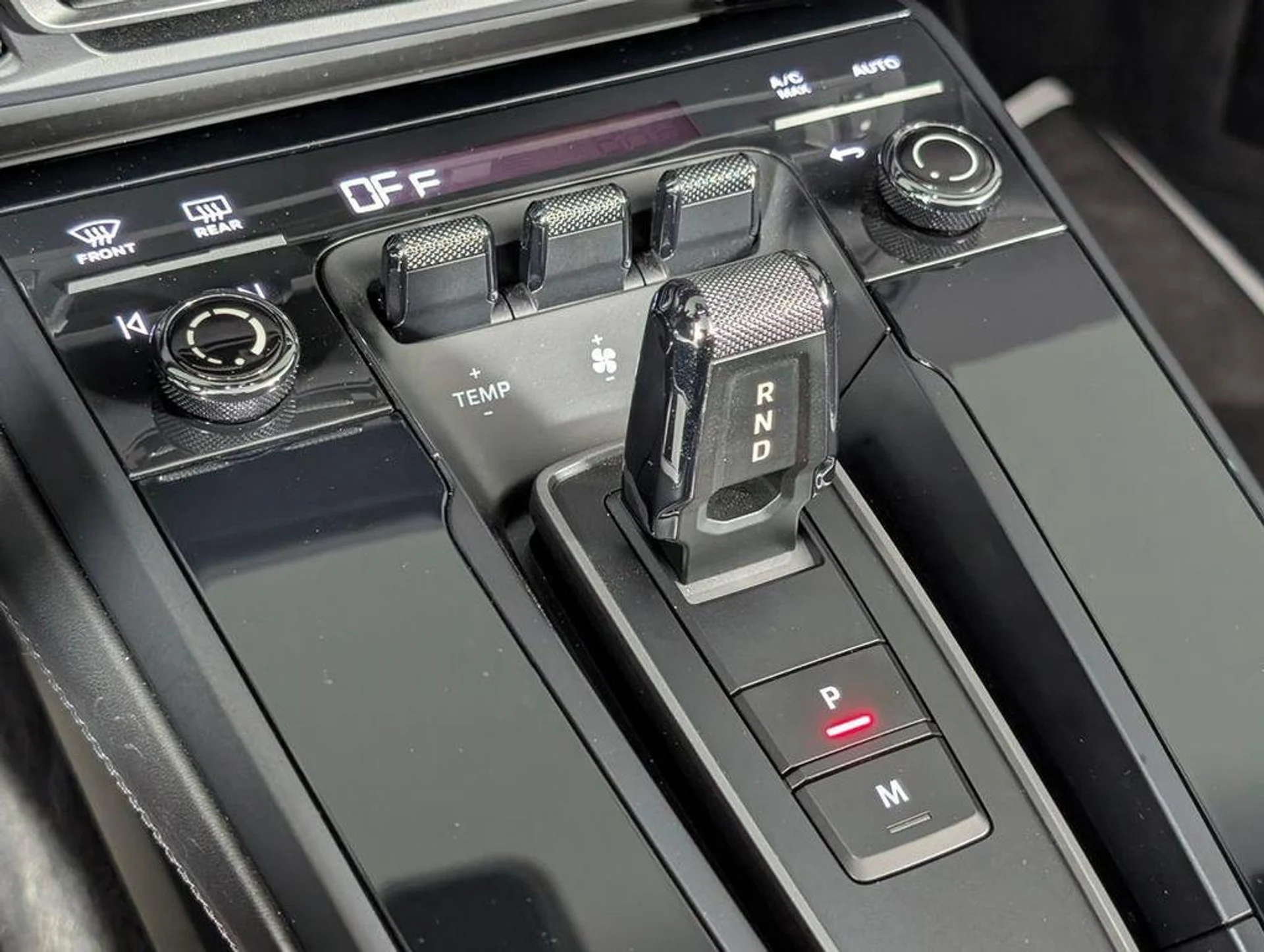 mph029_2056813433_VGW_Ng91_Pob_PU_Cox_Jcj6_R_t6_Yze0_63842419b2