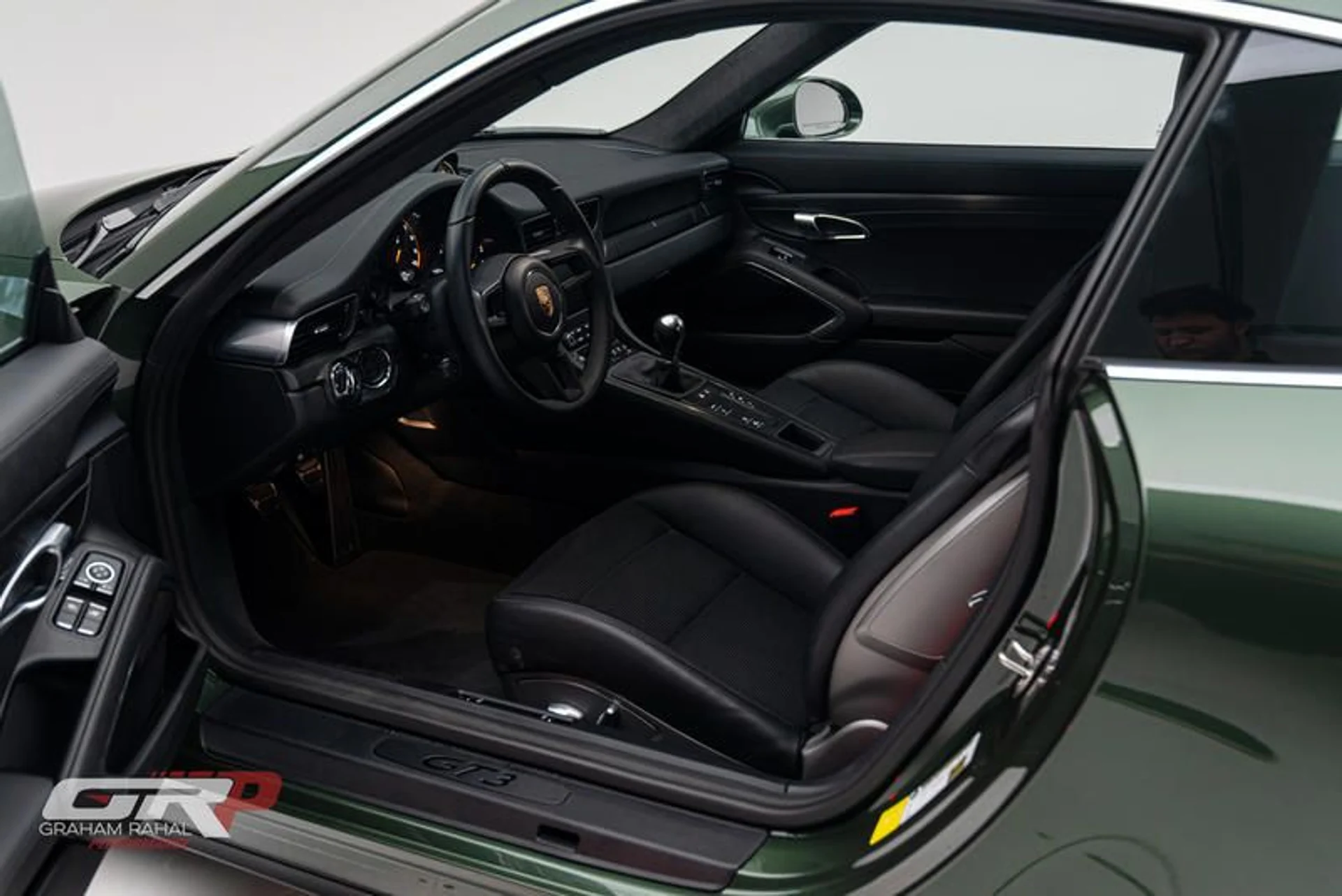 mph029_2085438027_6_AB_49_B8_E_F4_DC_4_E69_8183_01_A785_D05_BFF_bf416dee57